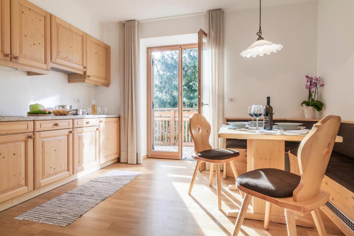Large One-Bedroom Apartment
