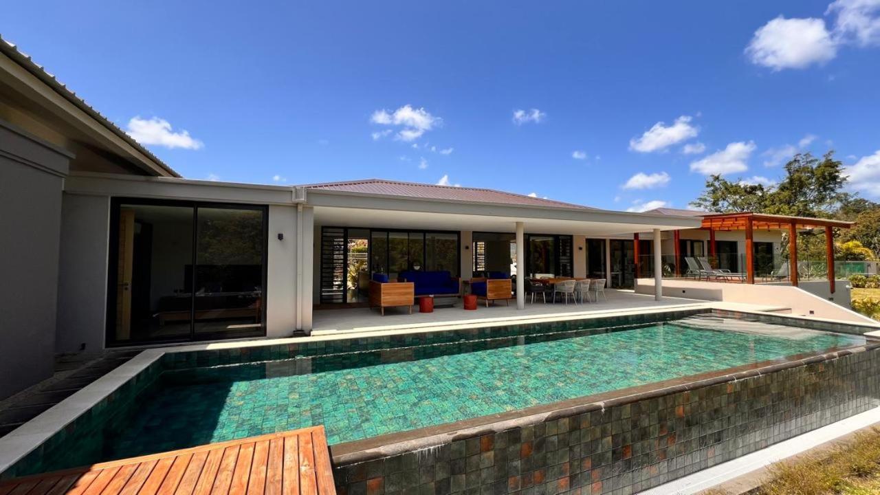 Villa With Private Pool photo 2