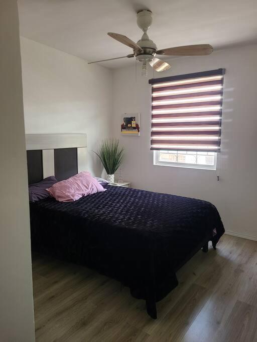 Three-Bedroom House photo 2