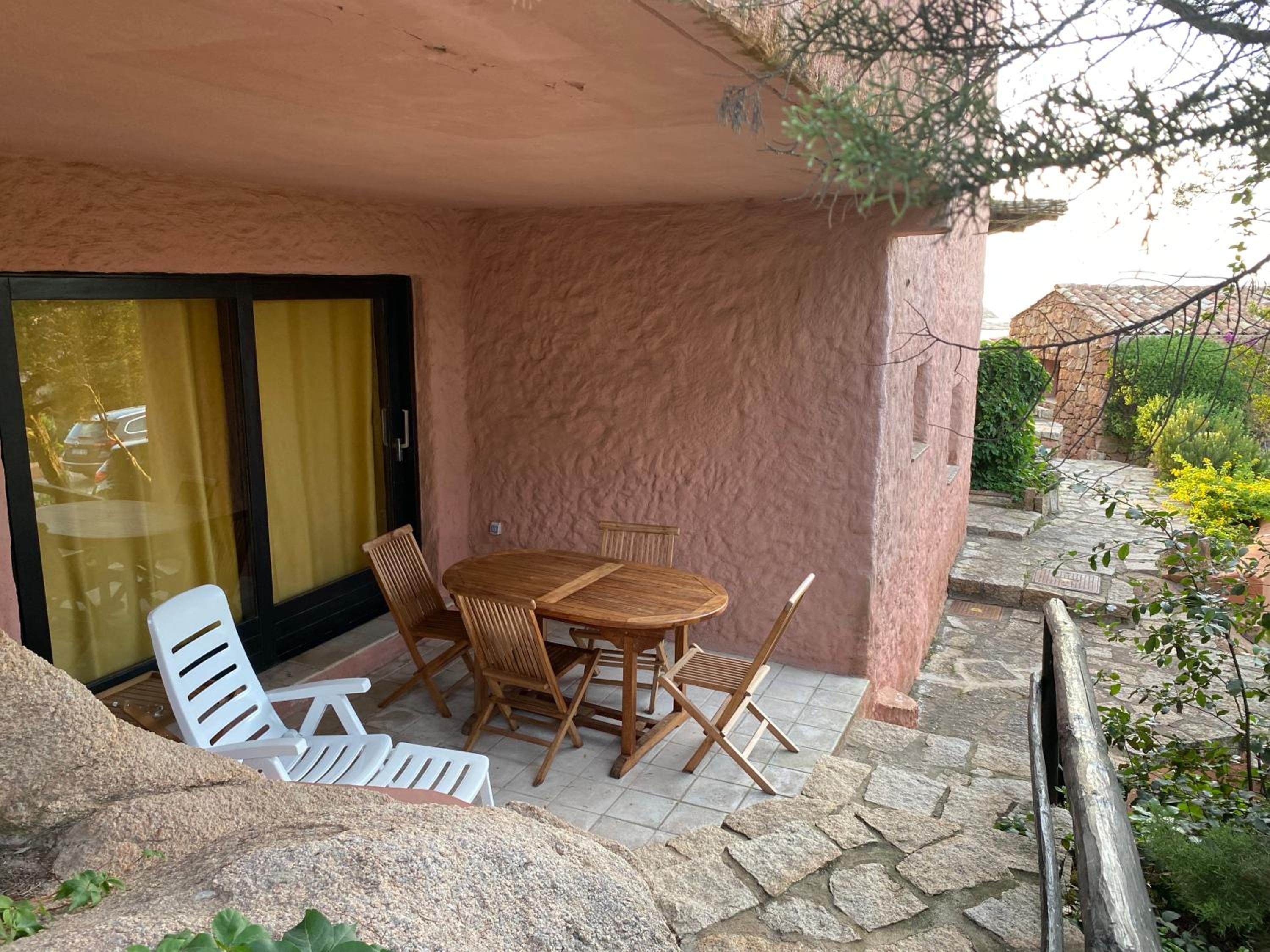 Two-Bedroom Apartment with Terrace photo 2