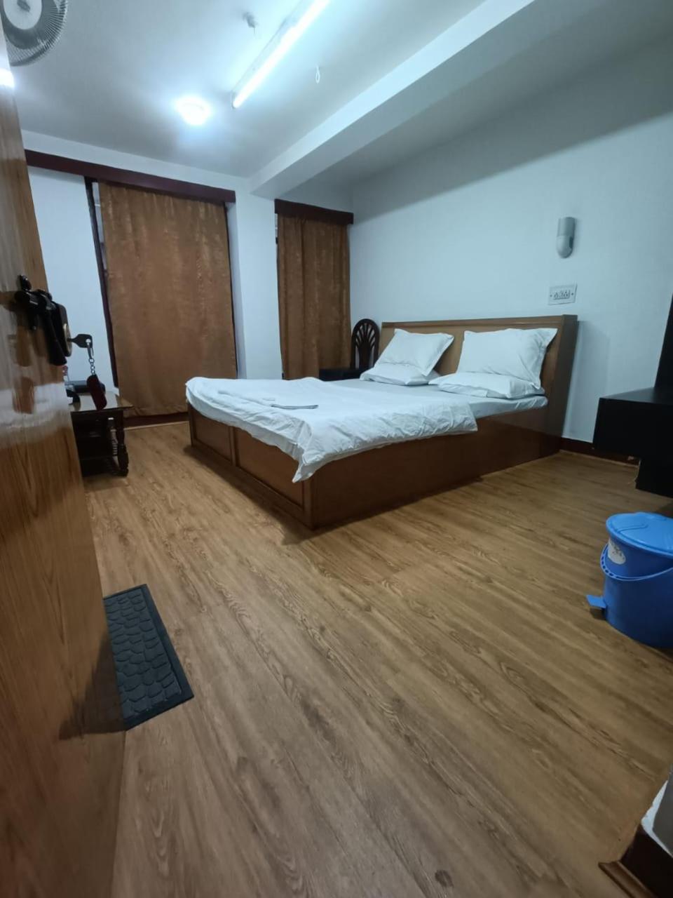 Double Room - Photo 4