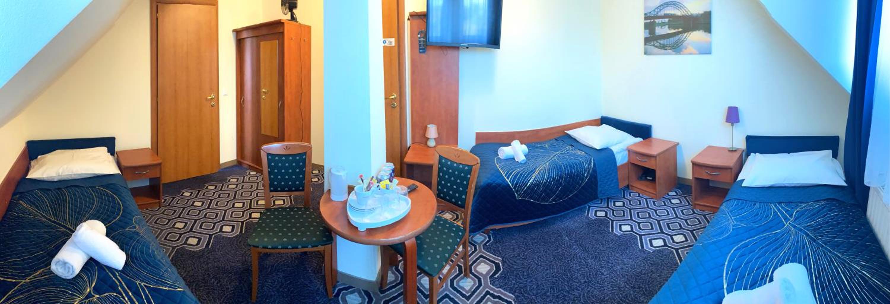 Standard Triple Room - Photo 3