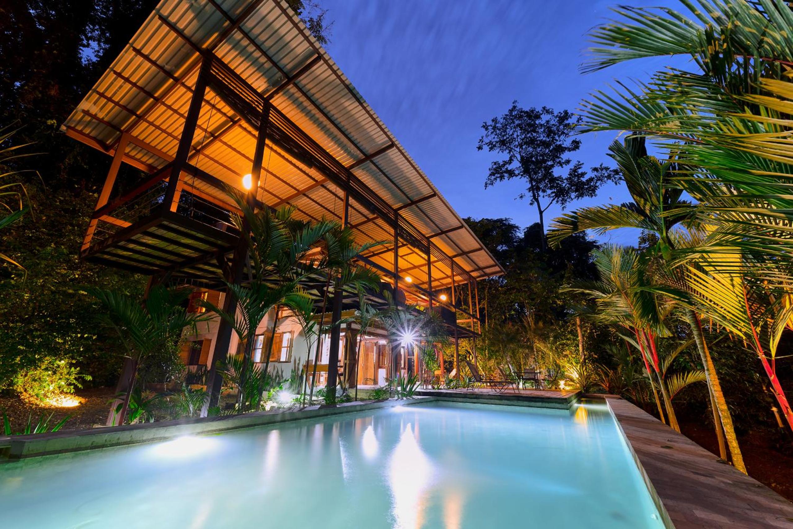 Villa photo 3