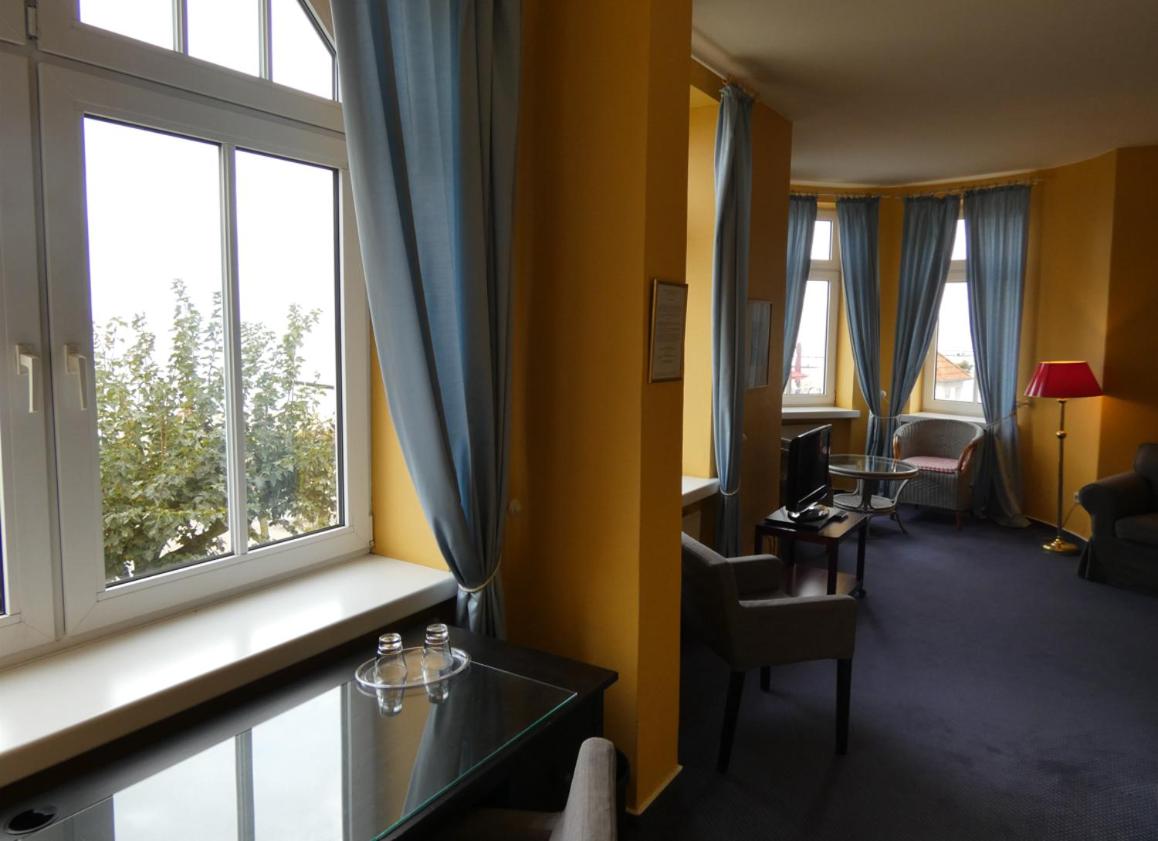 Double Room with Sea View or Partial Sea View