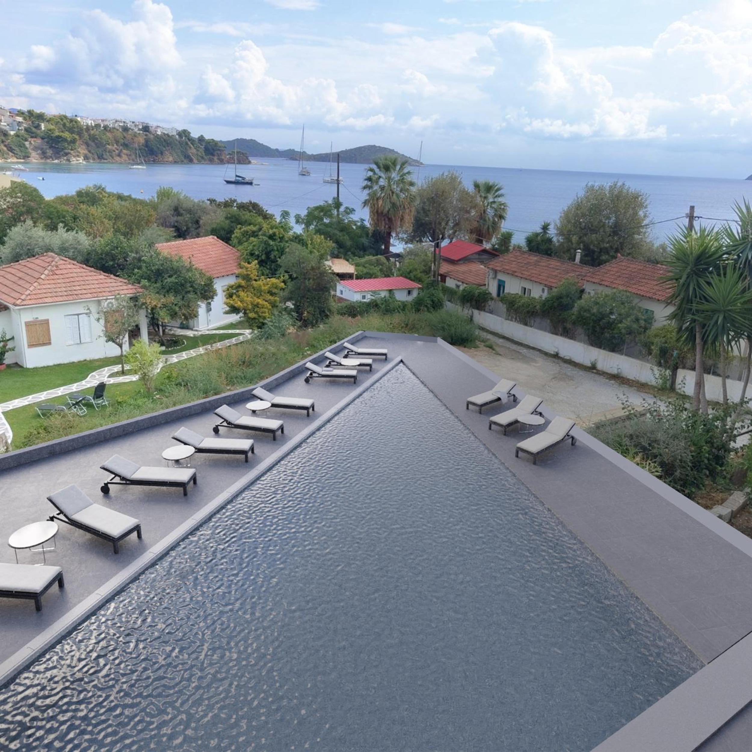 Double Room with Pool View photo 2