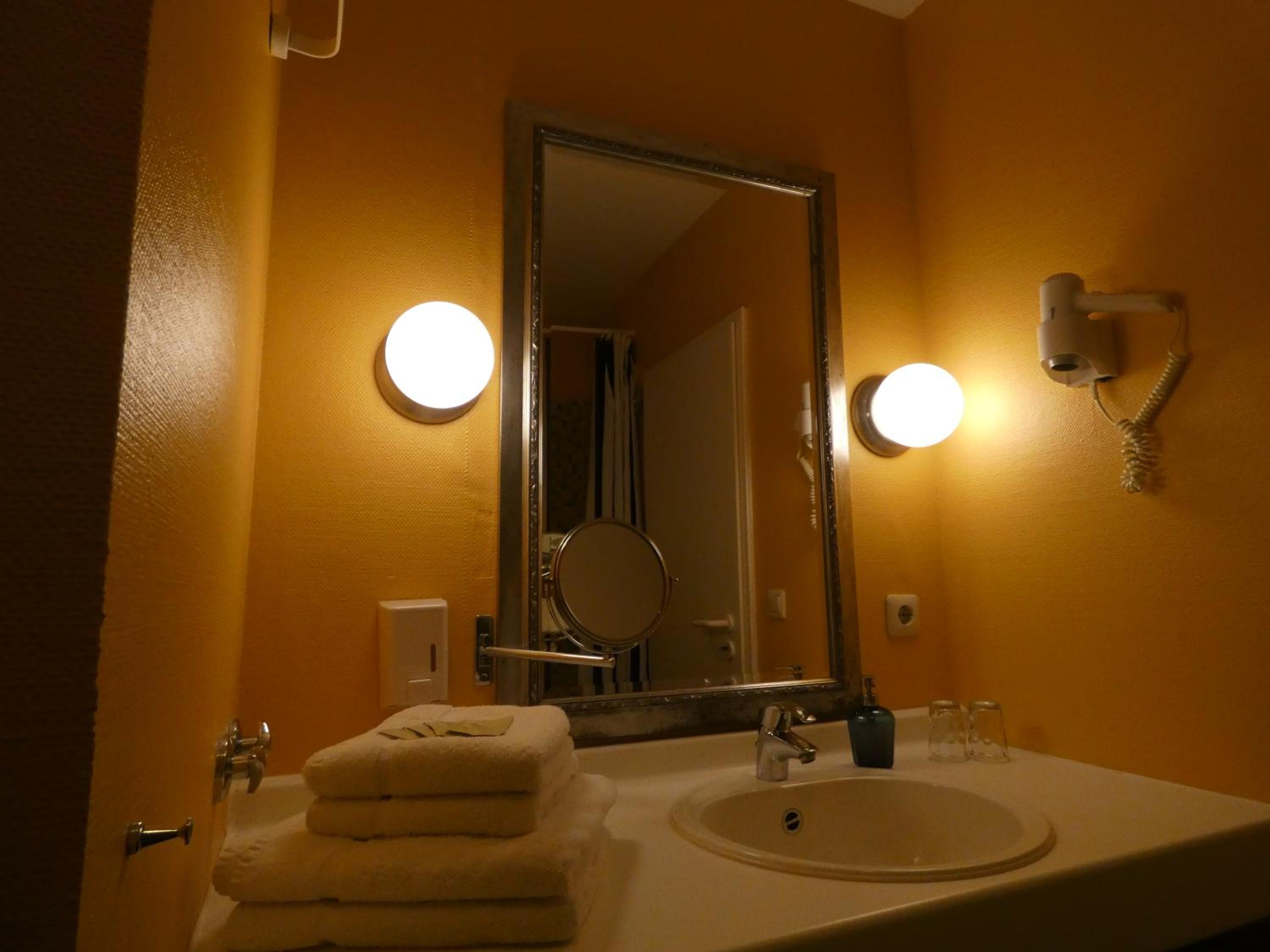 Double Room with Sea View or Partial Sea View