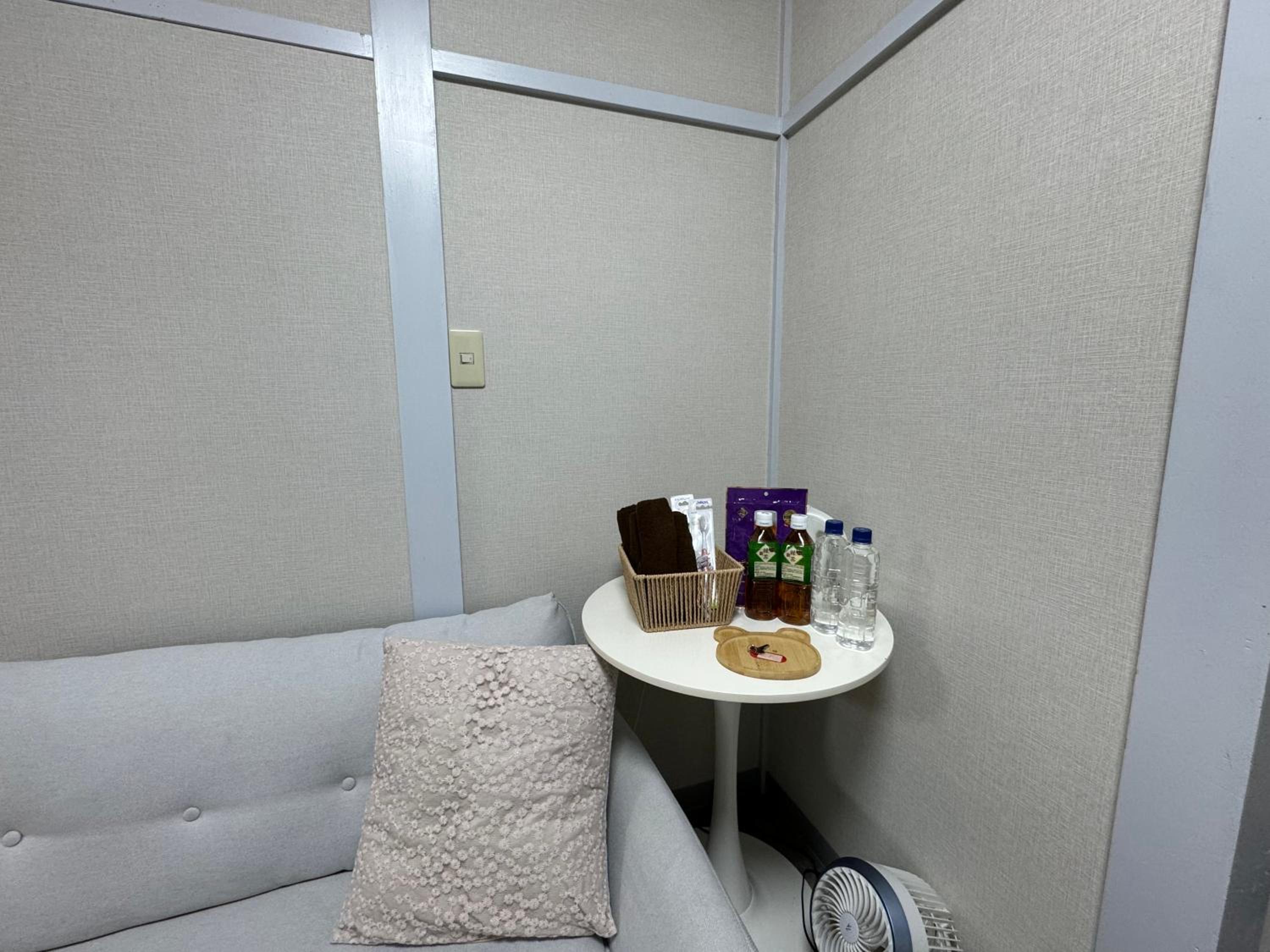 Triple Room with Private Bathroom photo 3