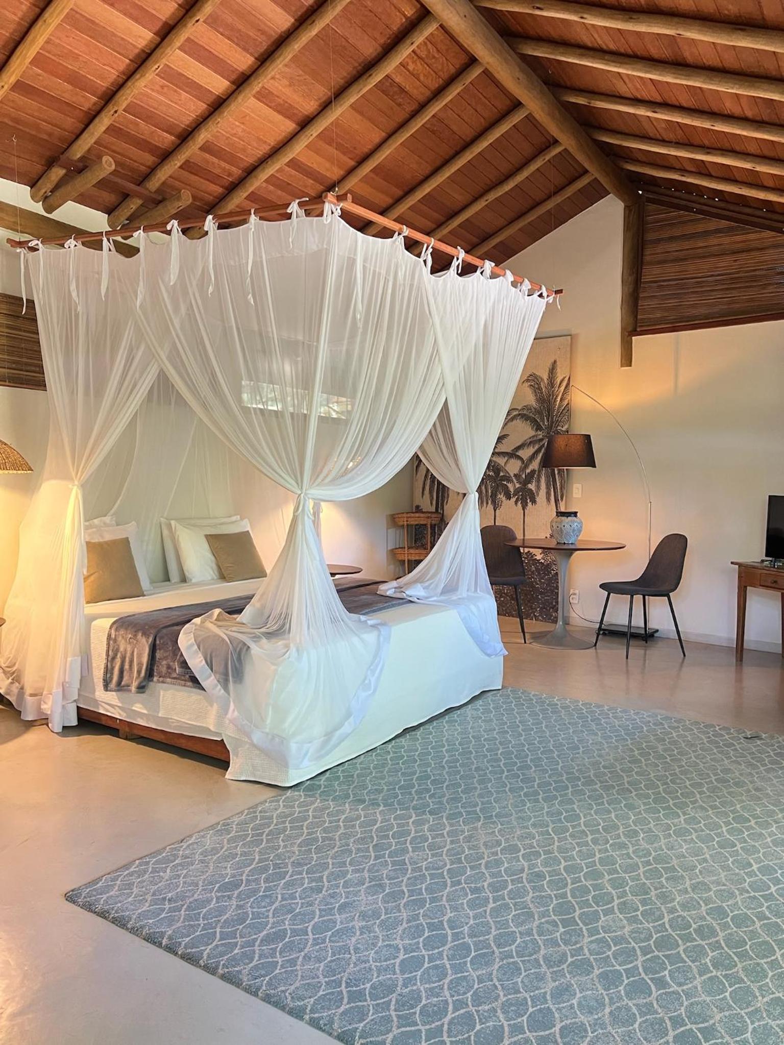 Deluxe Bungalow with Garden View