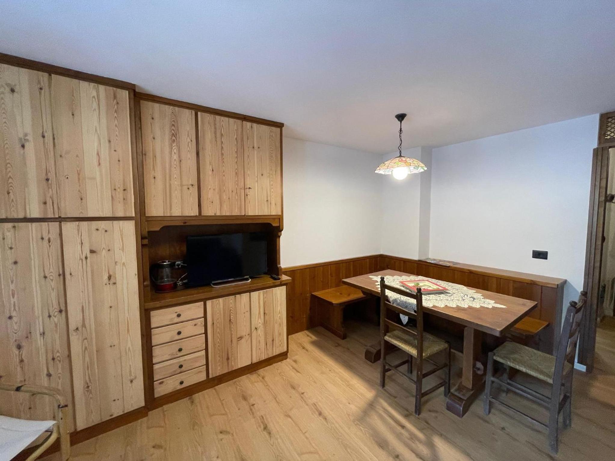 Apartment - Split Level