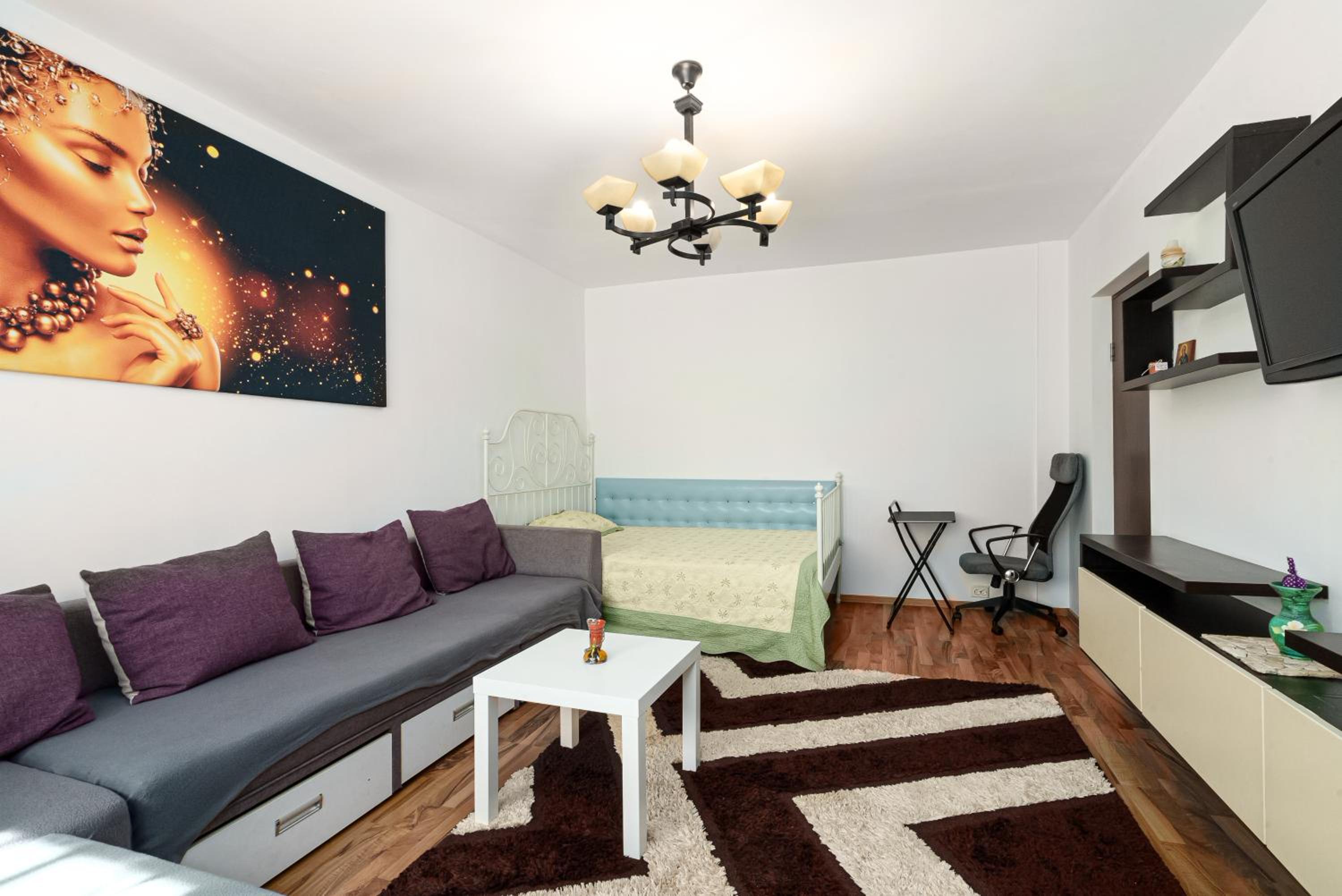 Apartment - Photo 32