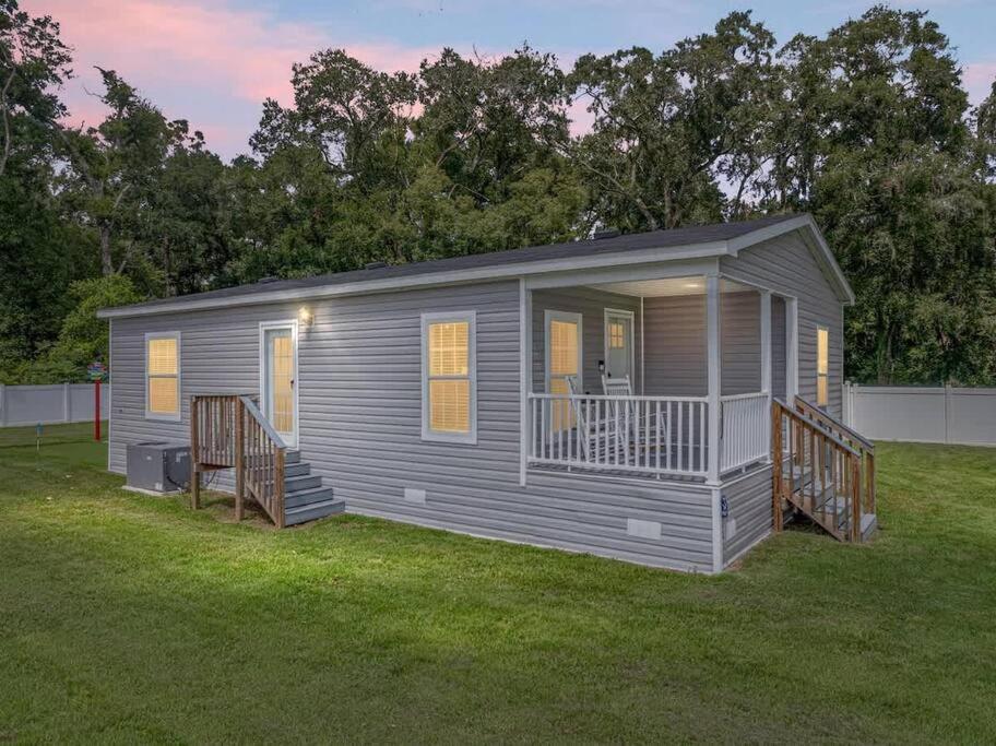 Two-Bedroom House photo 2