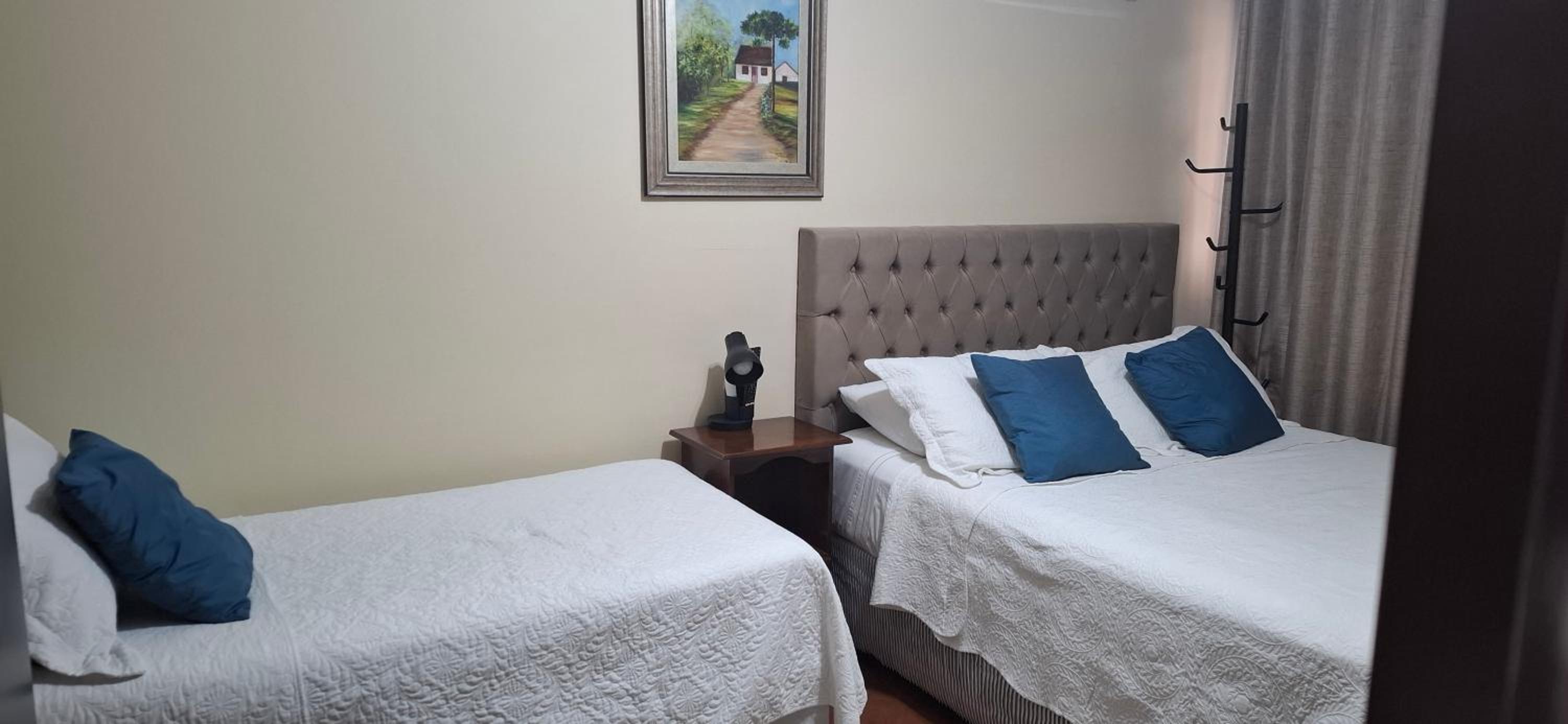 Deluxe Suite - Photo 2
