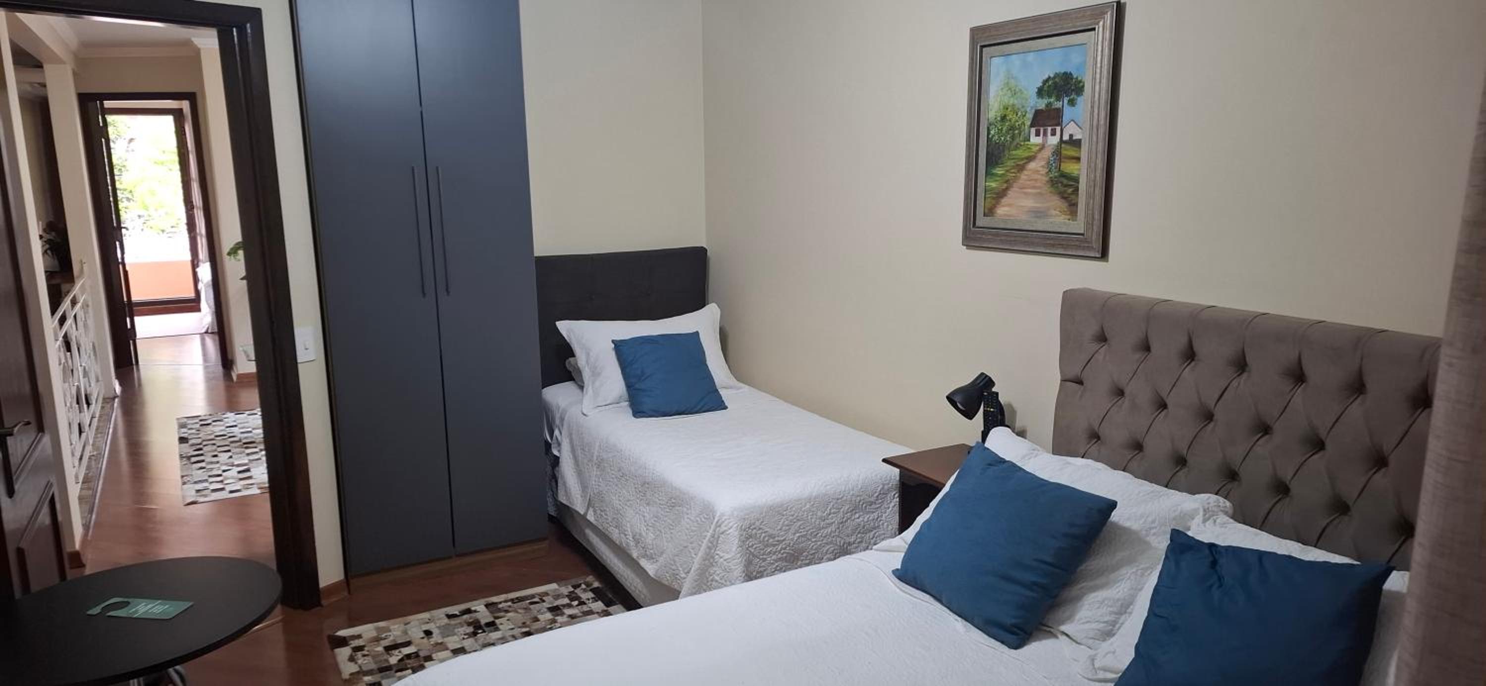 Deluxe Suite - Photo 3