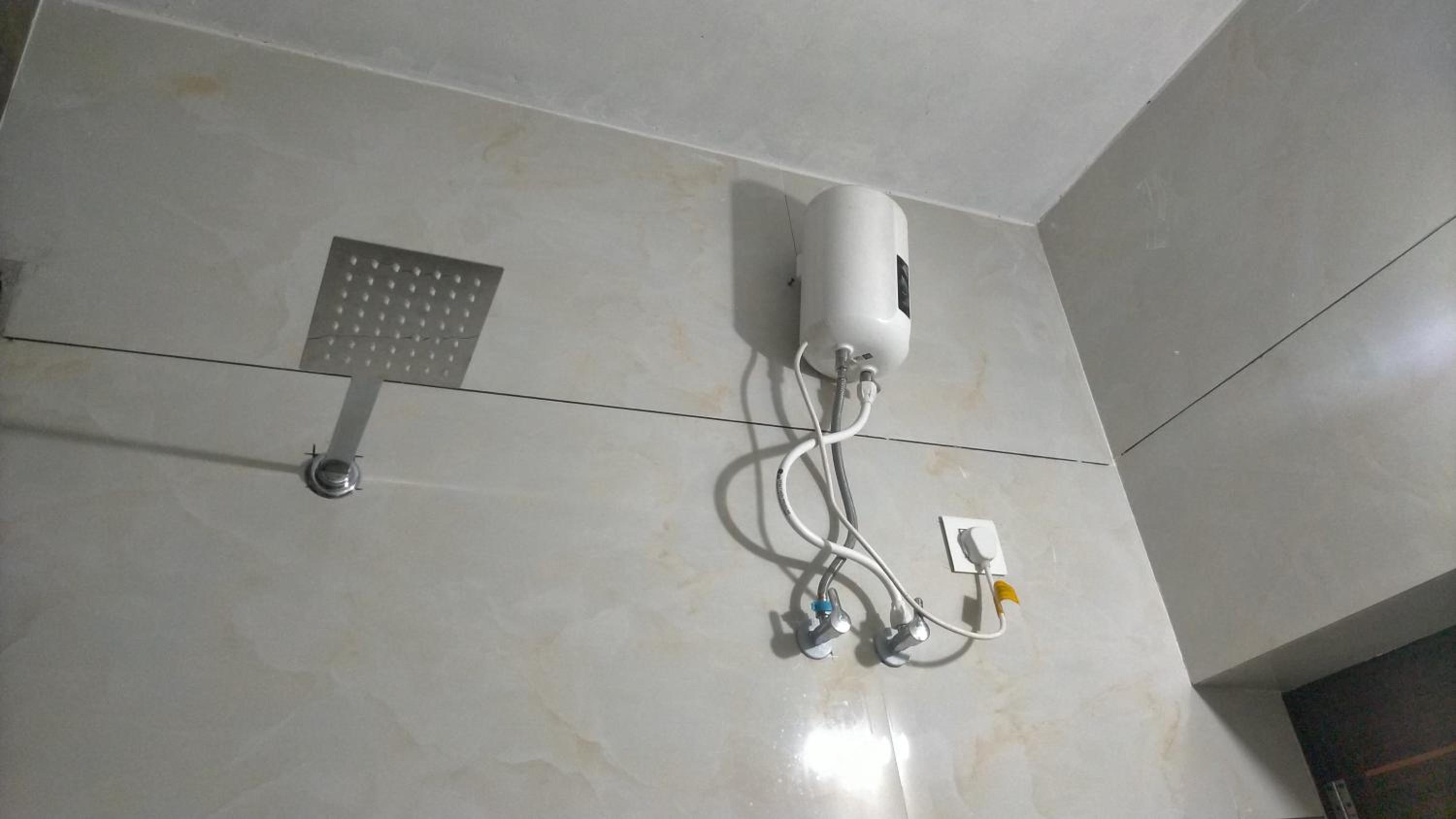 Family Room with Private Bathroom photo 3