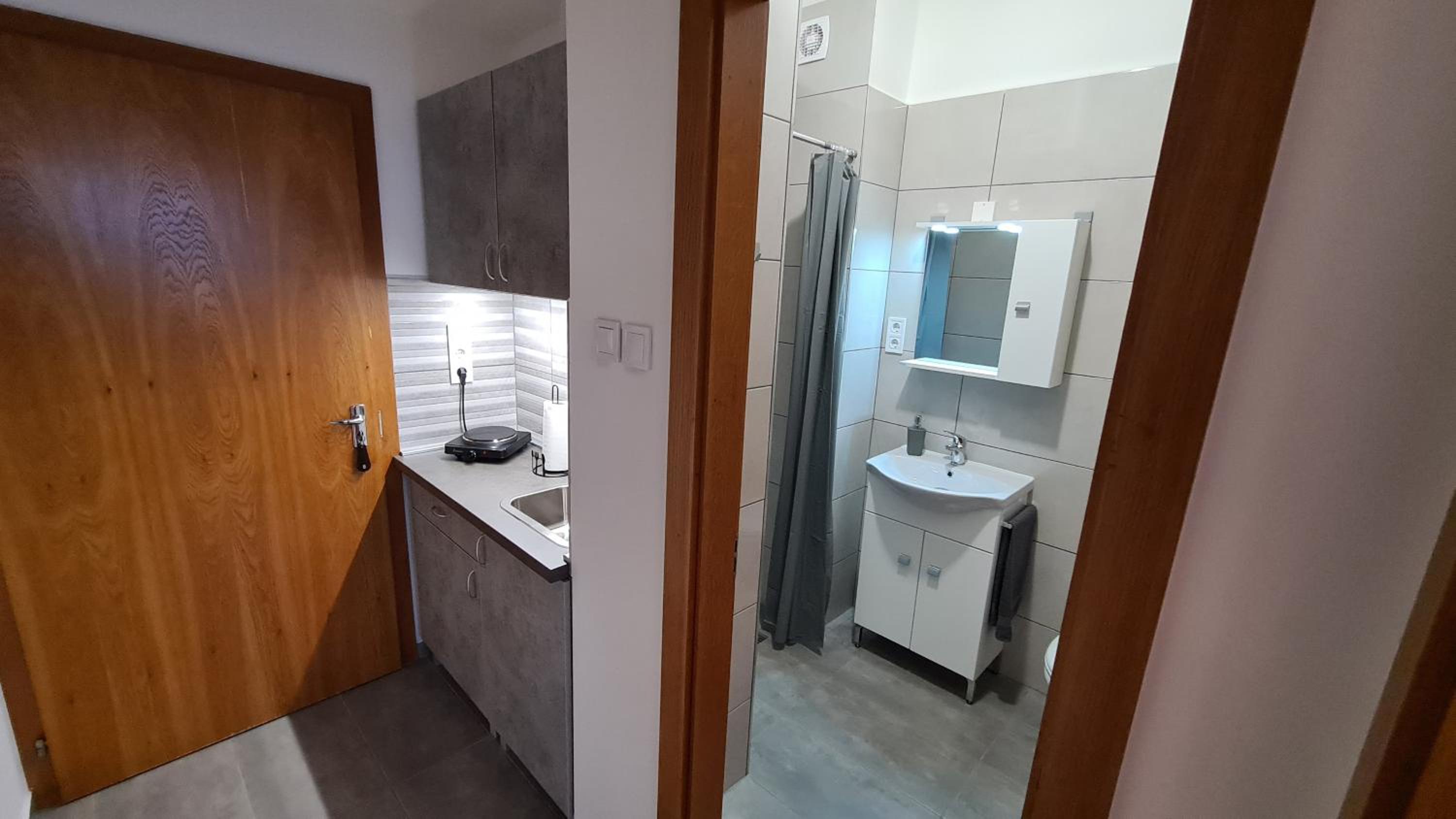 Two-Bedroom Apartment - Photo 20
