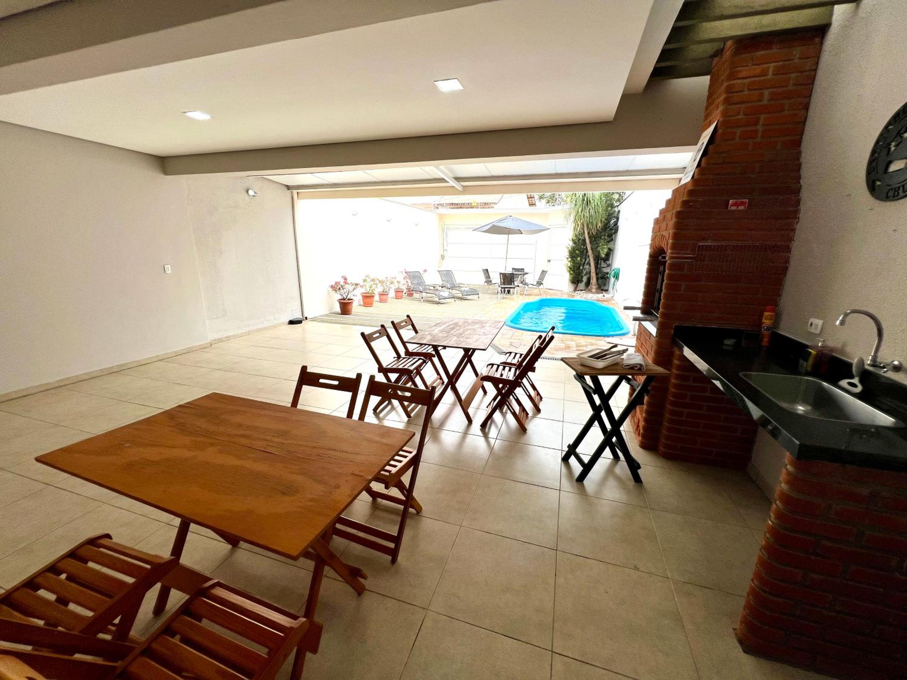Three-Bedroom House photo 2