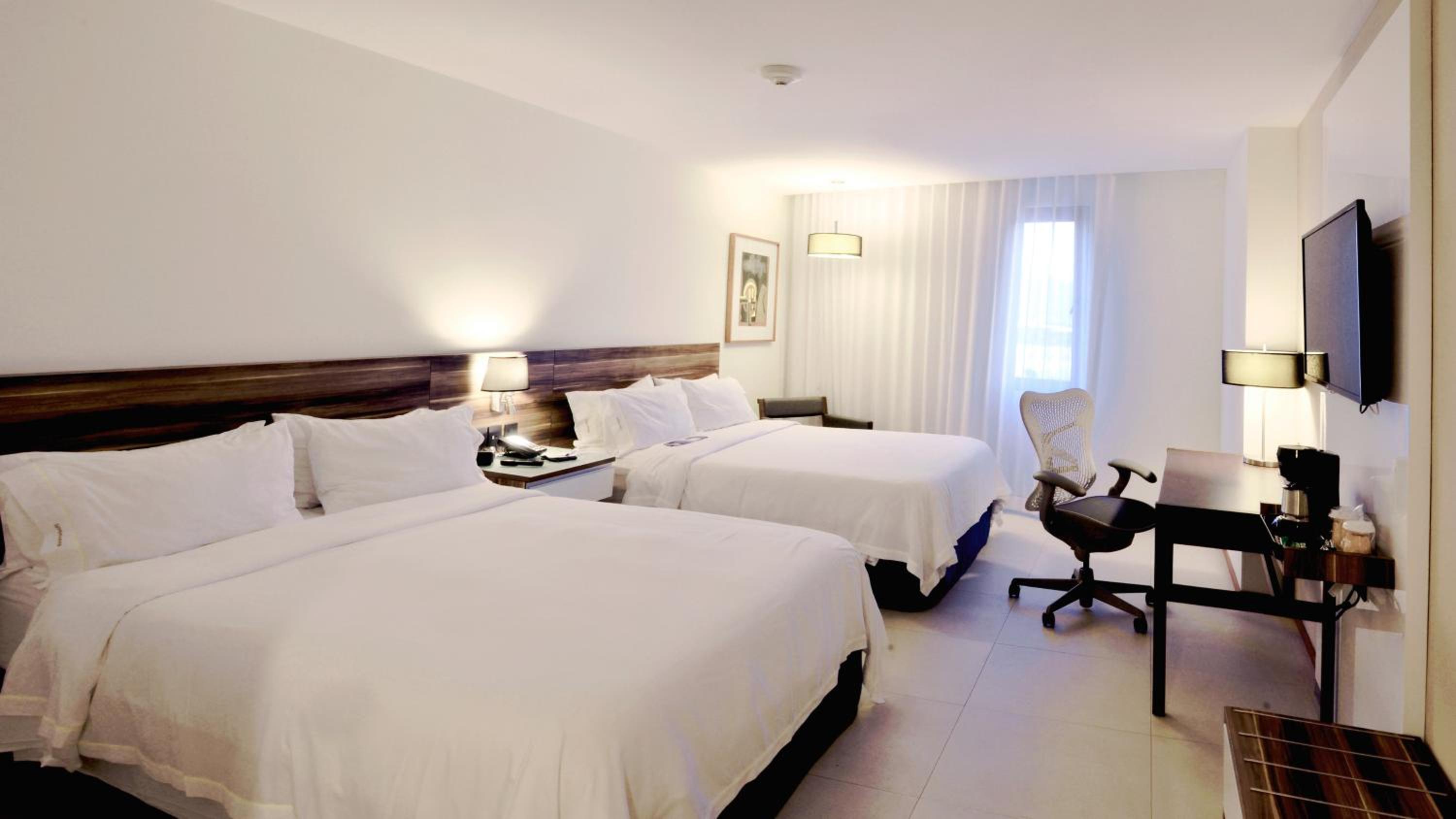 Standard Room photo 2