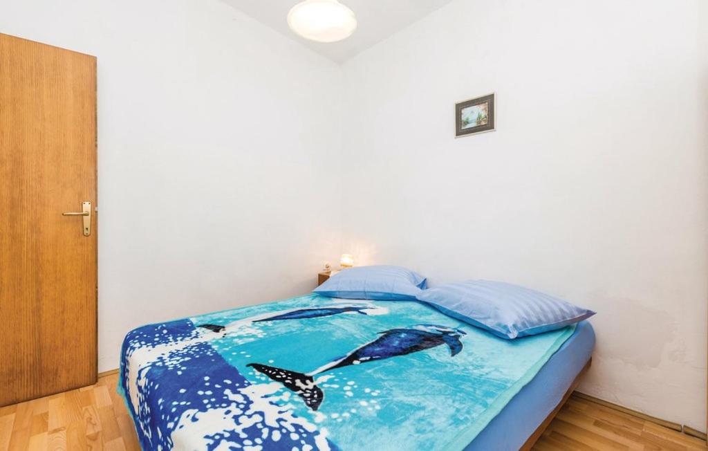 Two-Bedroom Apartment with Terrace photo 2