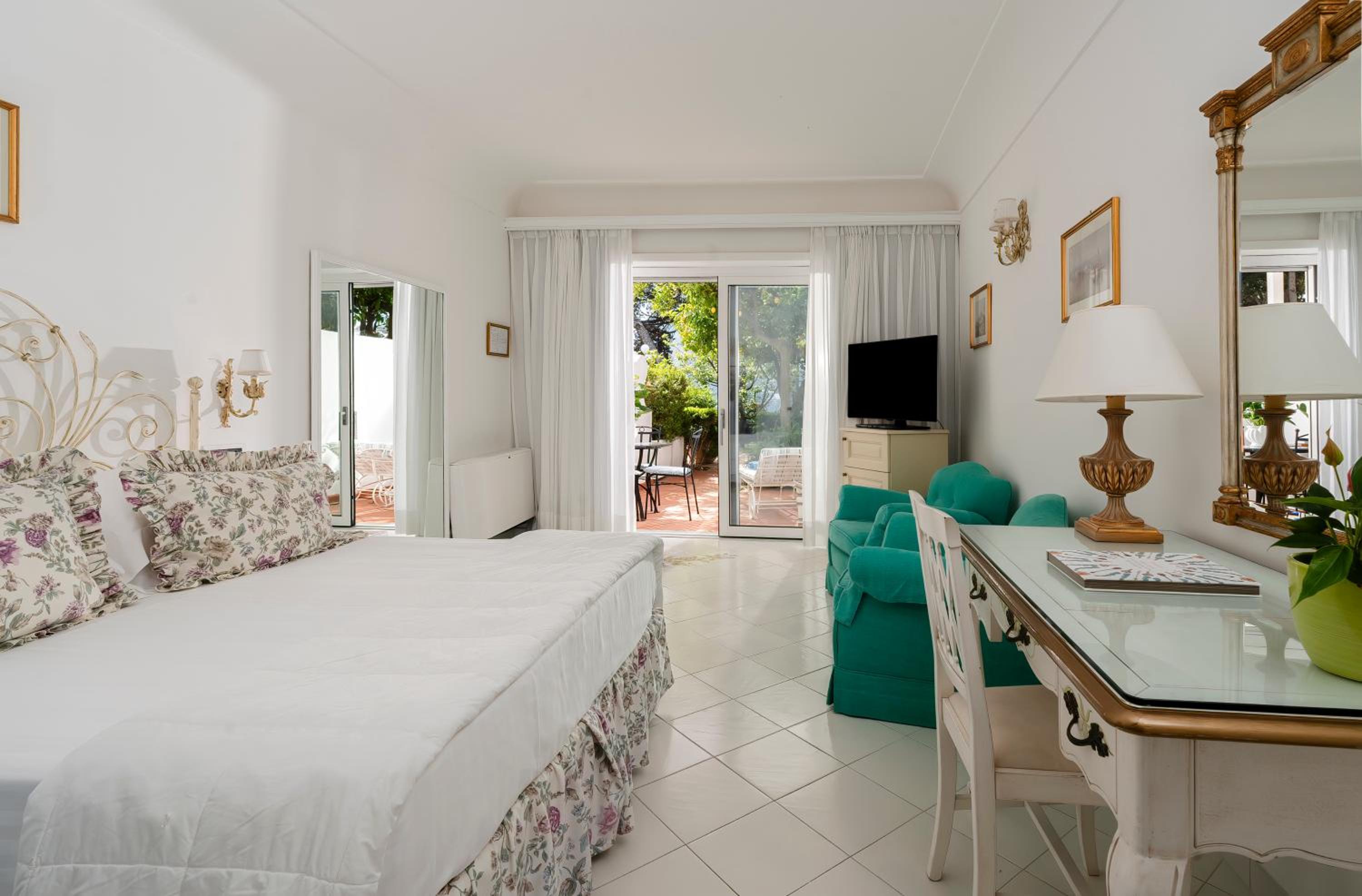Classic Double or Twin Room