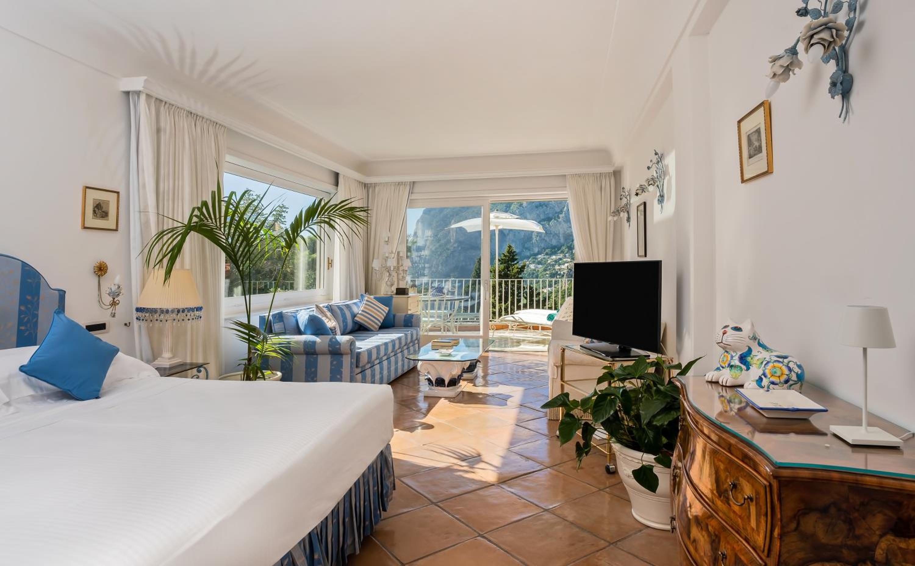 Junior Suite with Terrace