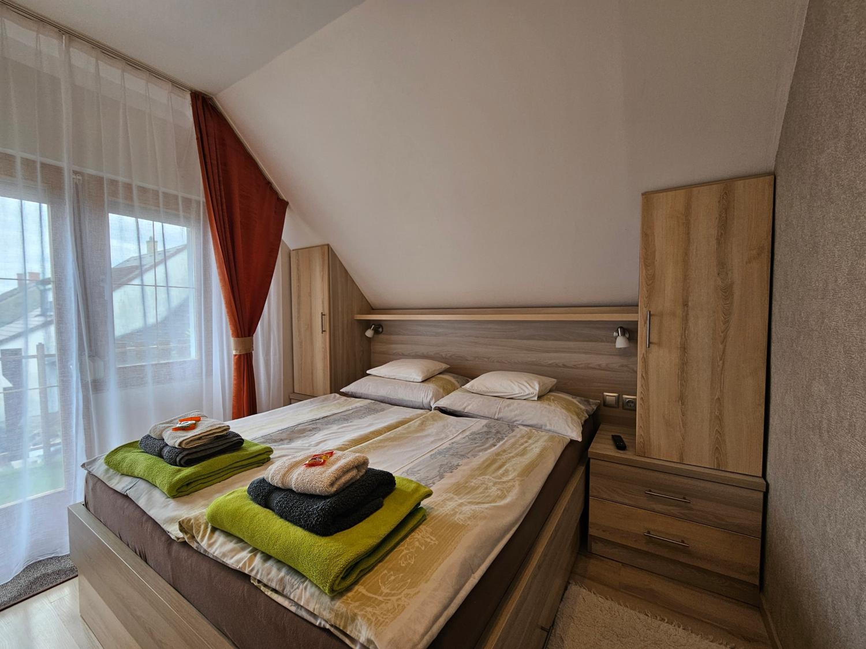 Two-Bedroom Apartment (4 Adults) photo 1