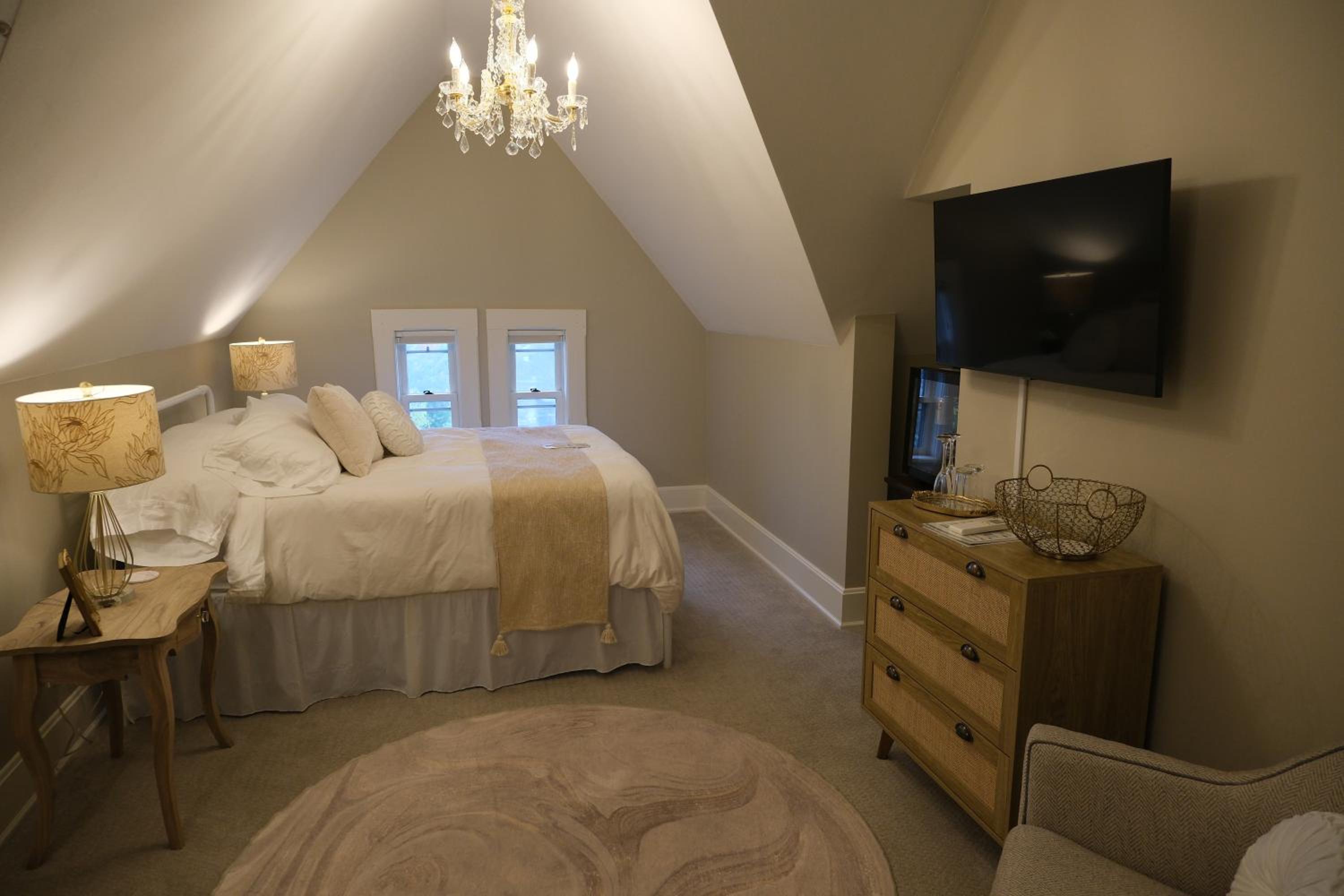 Standard Queen Room photo 1