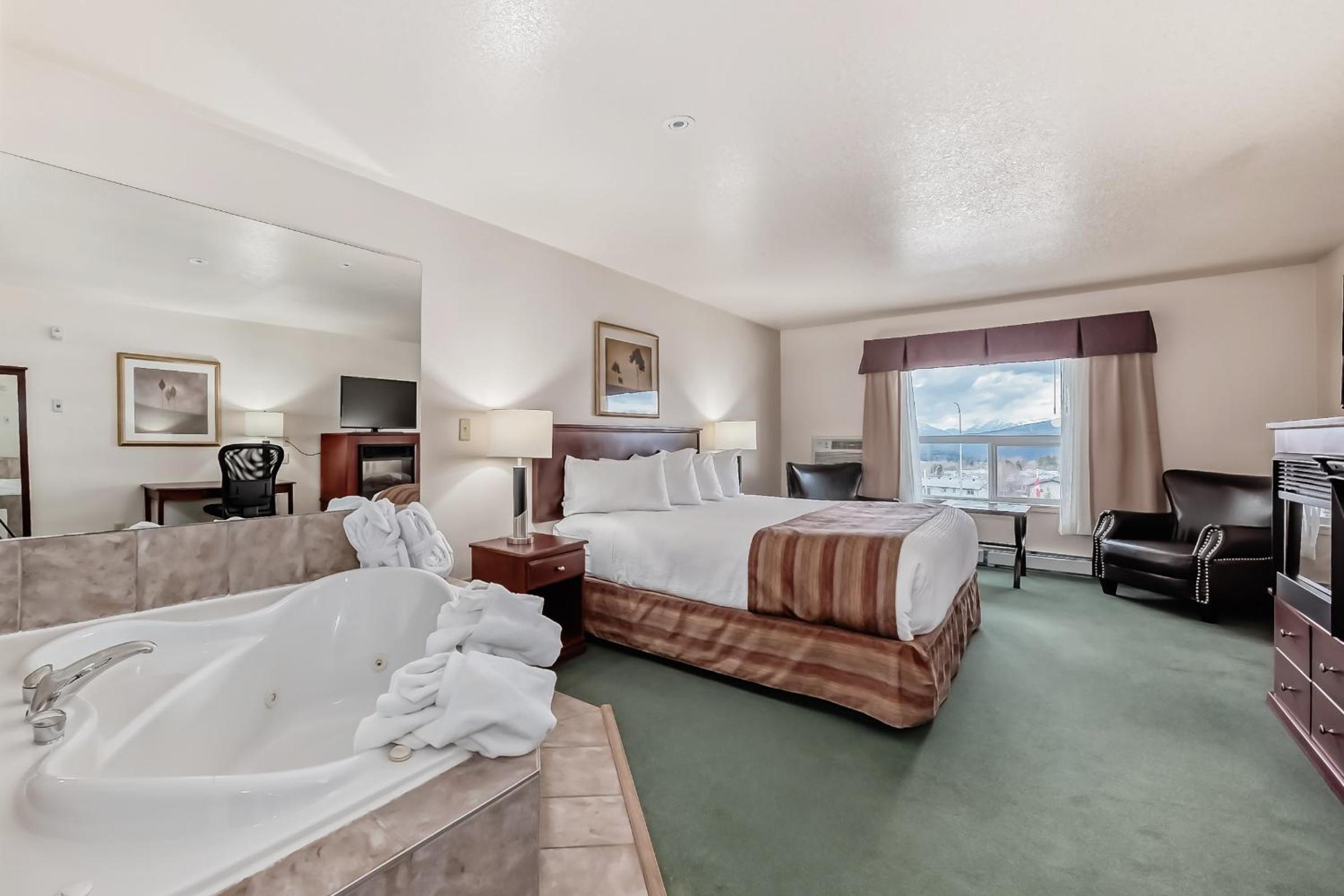 King Suite with Spa Bath