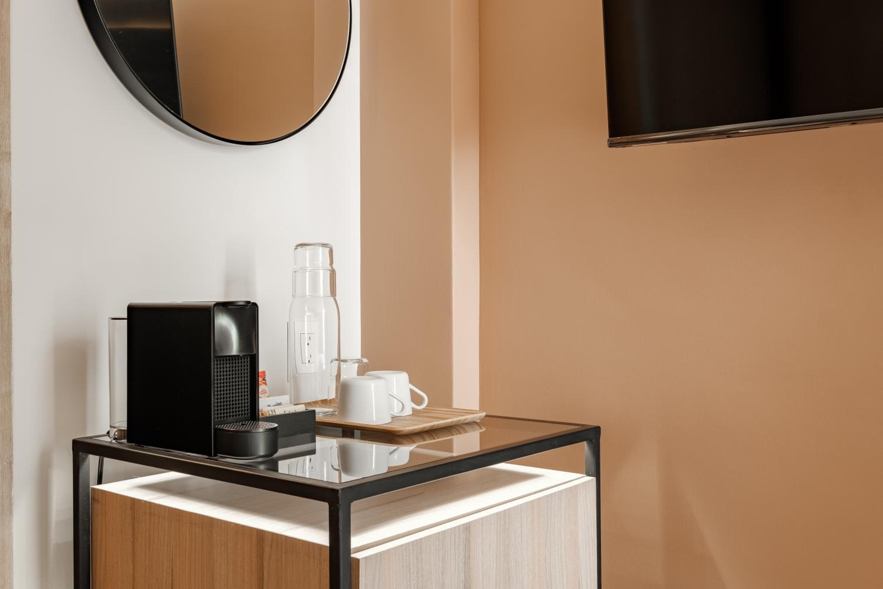 Queen Room - Photo 6