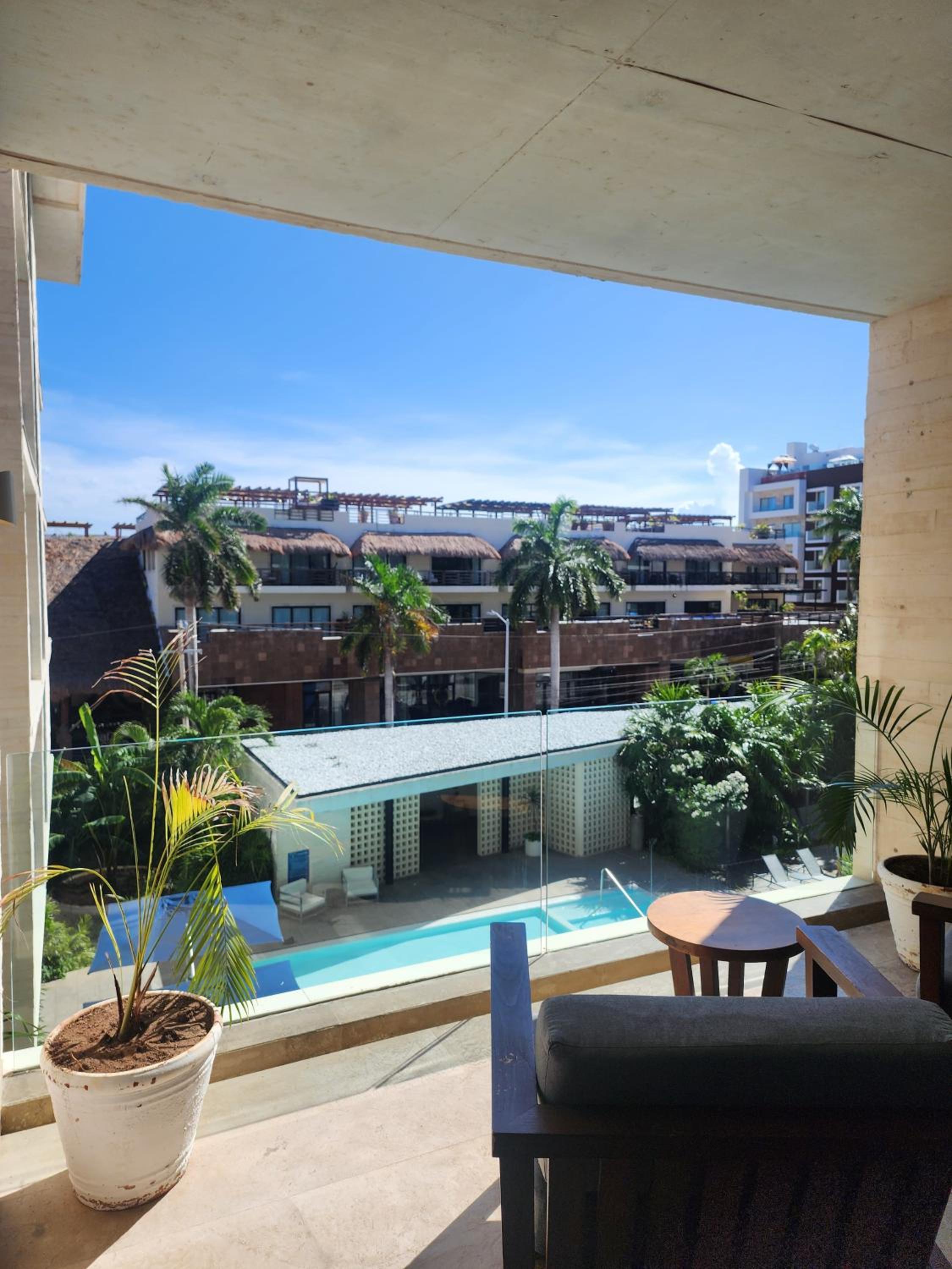 Studio with Pool View - Photo 33