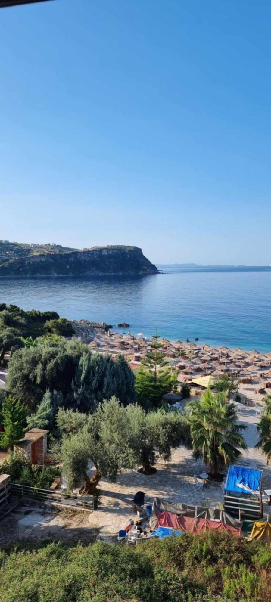 One-Bedroom Apartment with Sea View photo 3