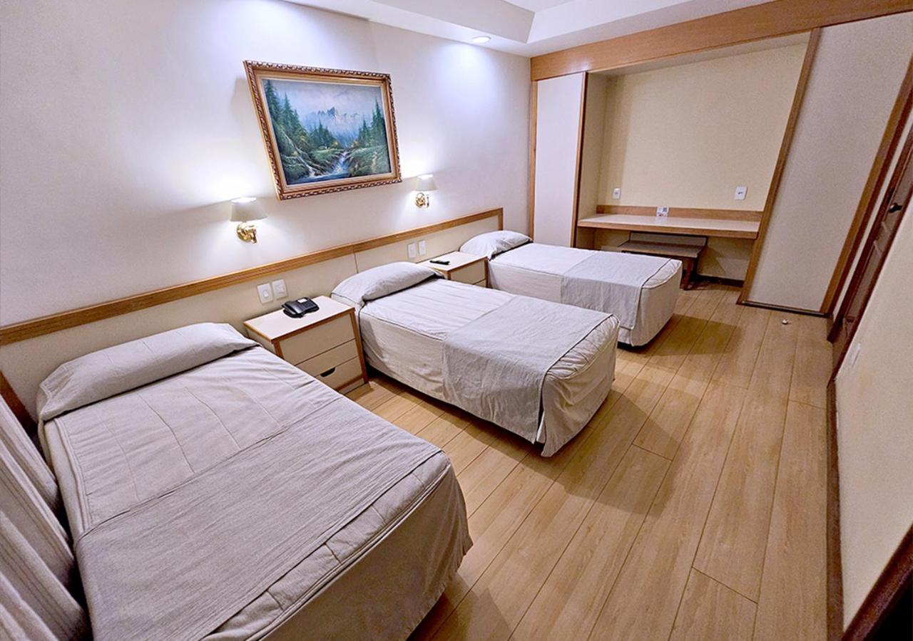 Superior Triple Room with 03 Single Beds photo 1
