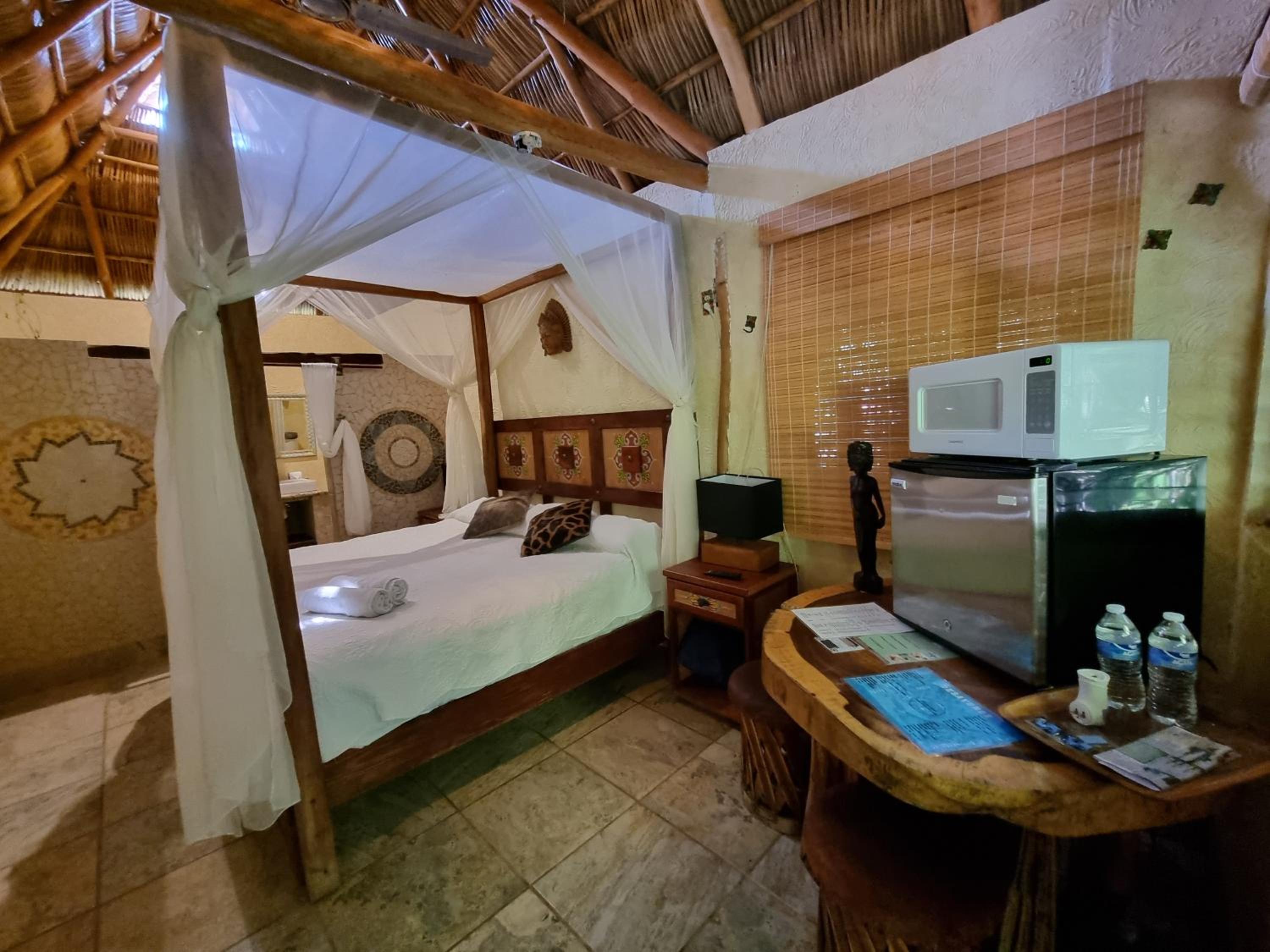 Double Room - Photo 5