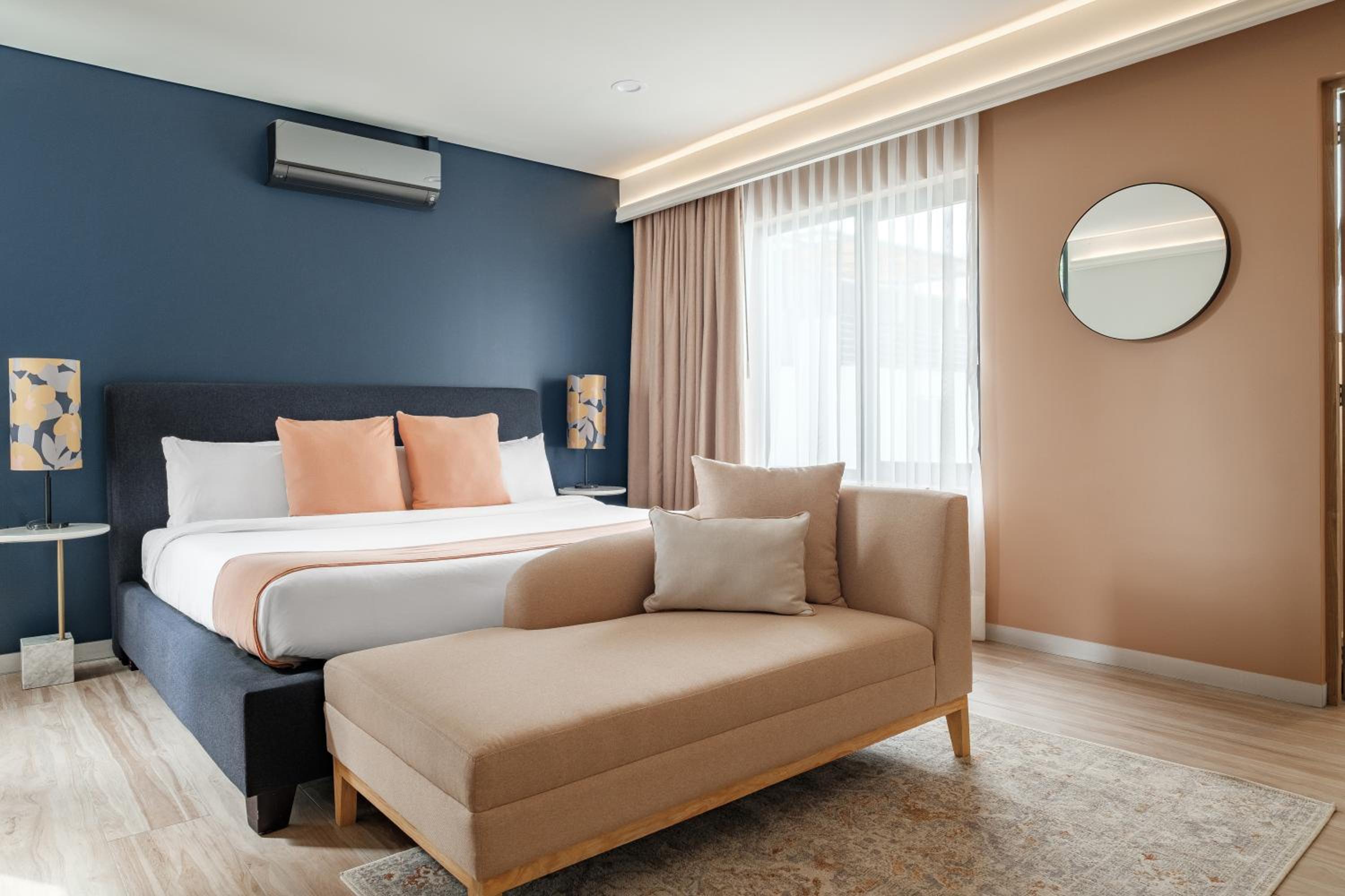 Superior King Room photo 1
