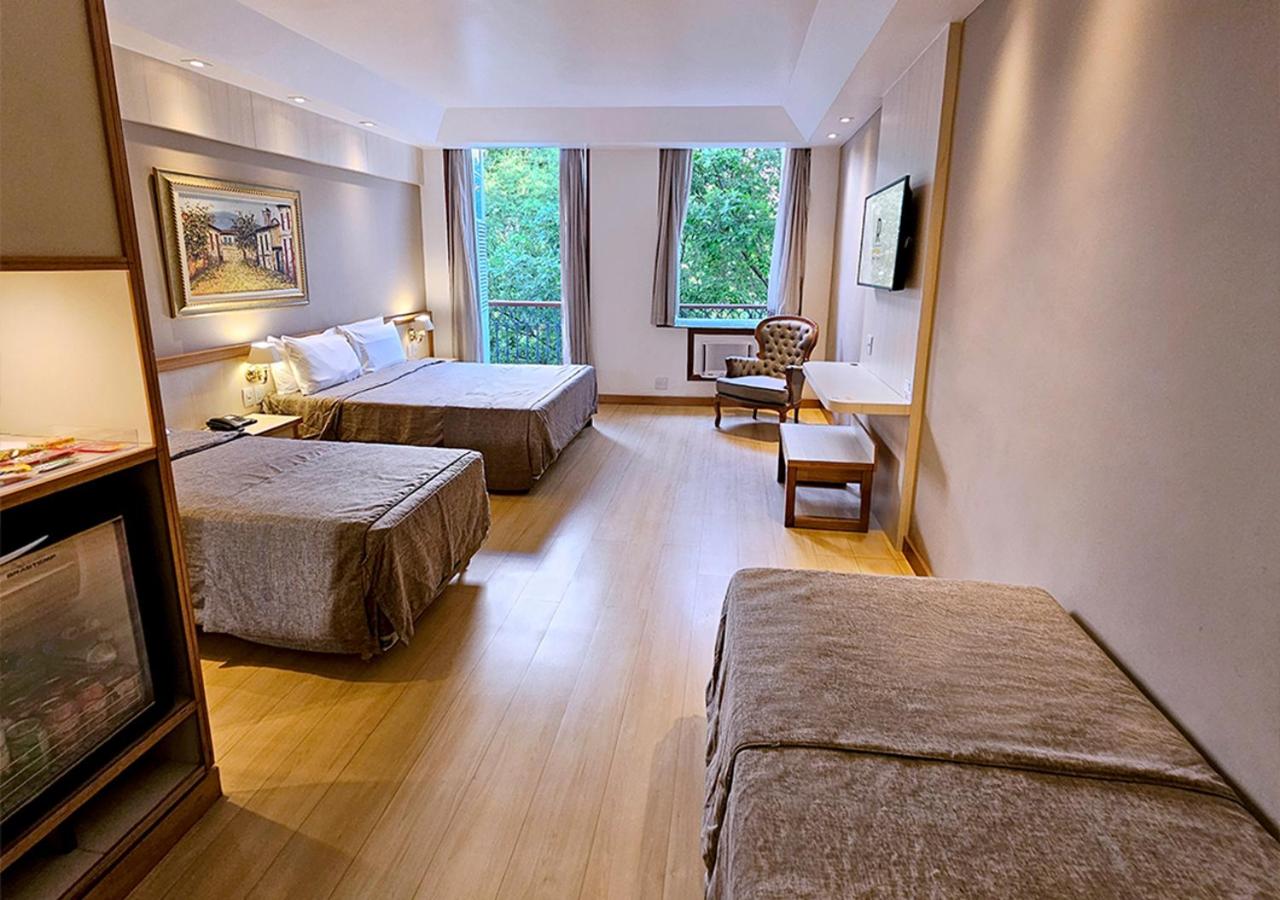 Suite with Spa Bath photo 3