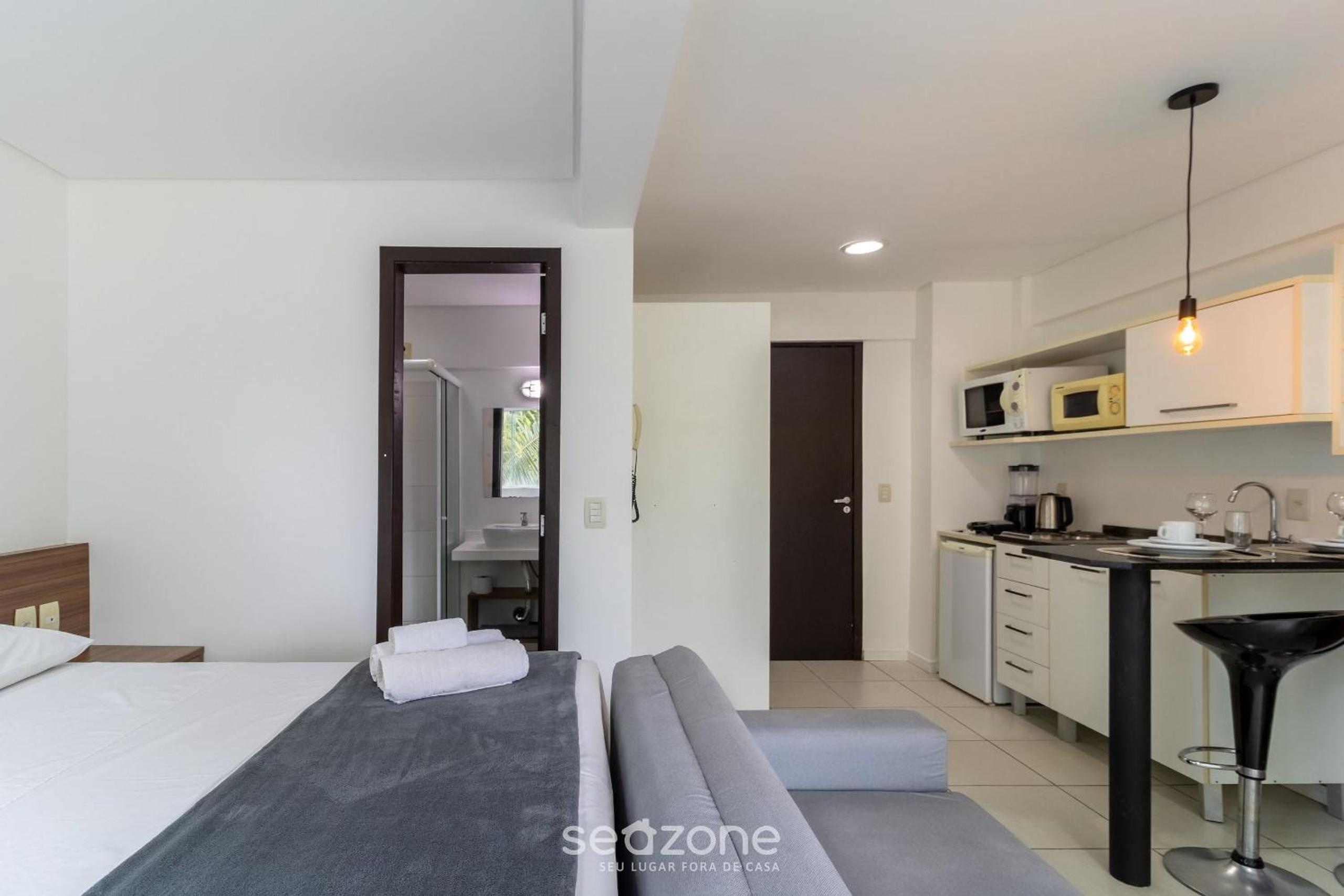 Apartment photo 2