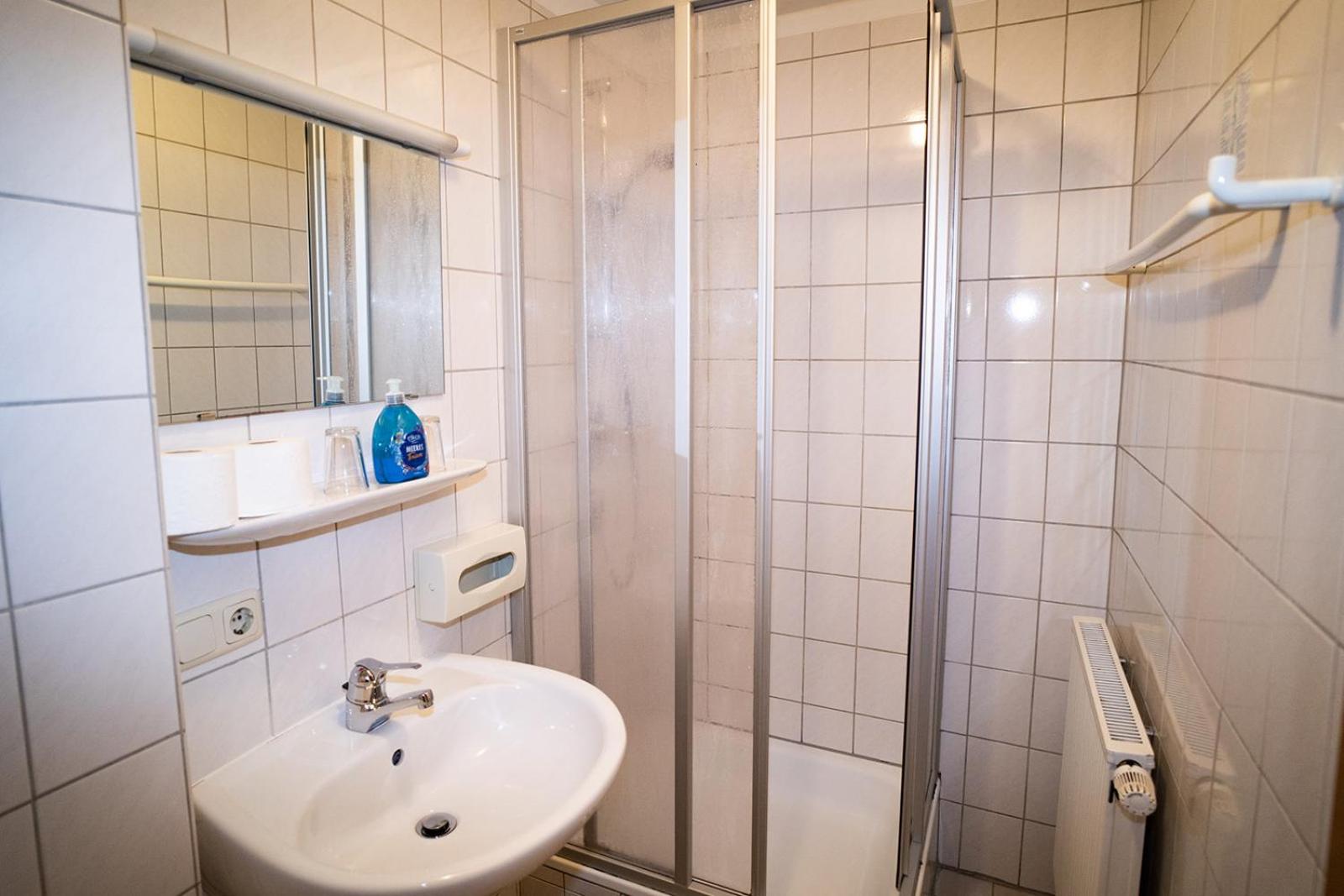 Double Room with Private Bathroom photo 3
