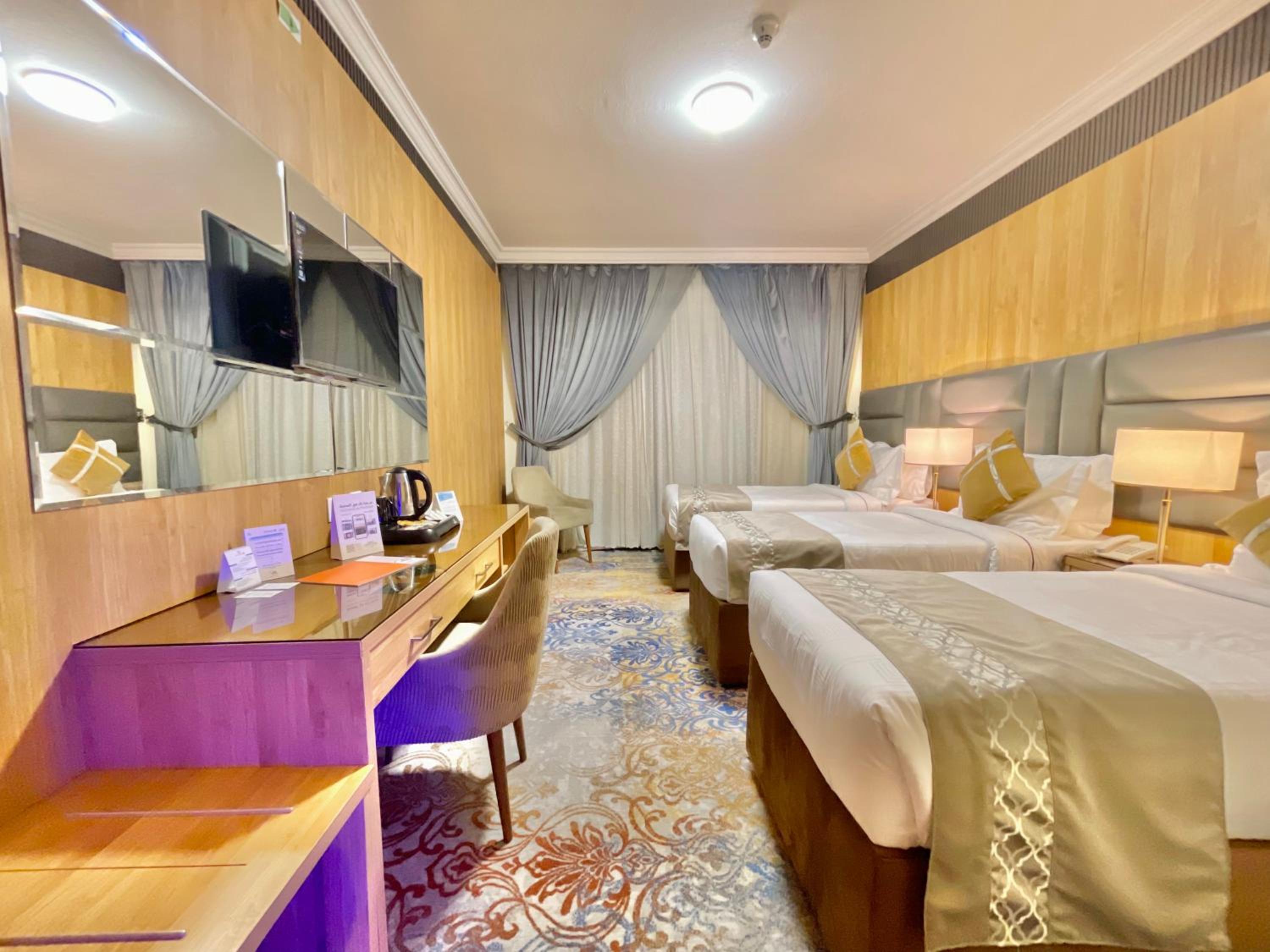 Standard Triple Room photo 3