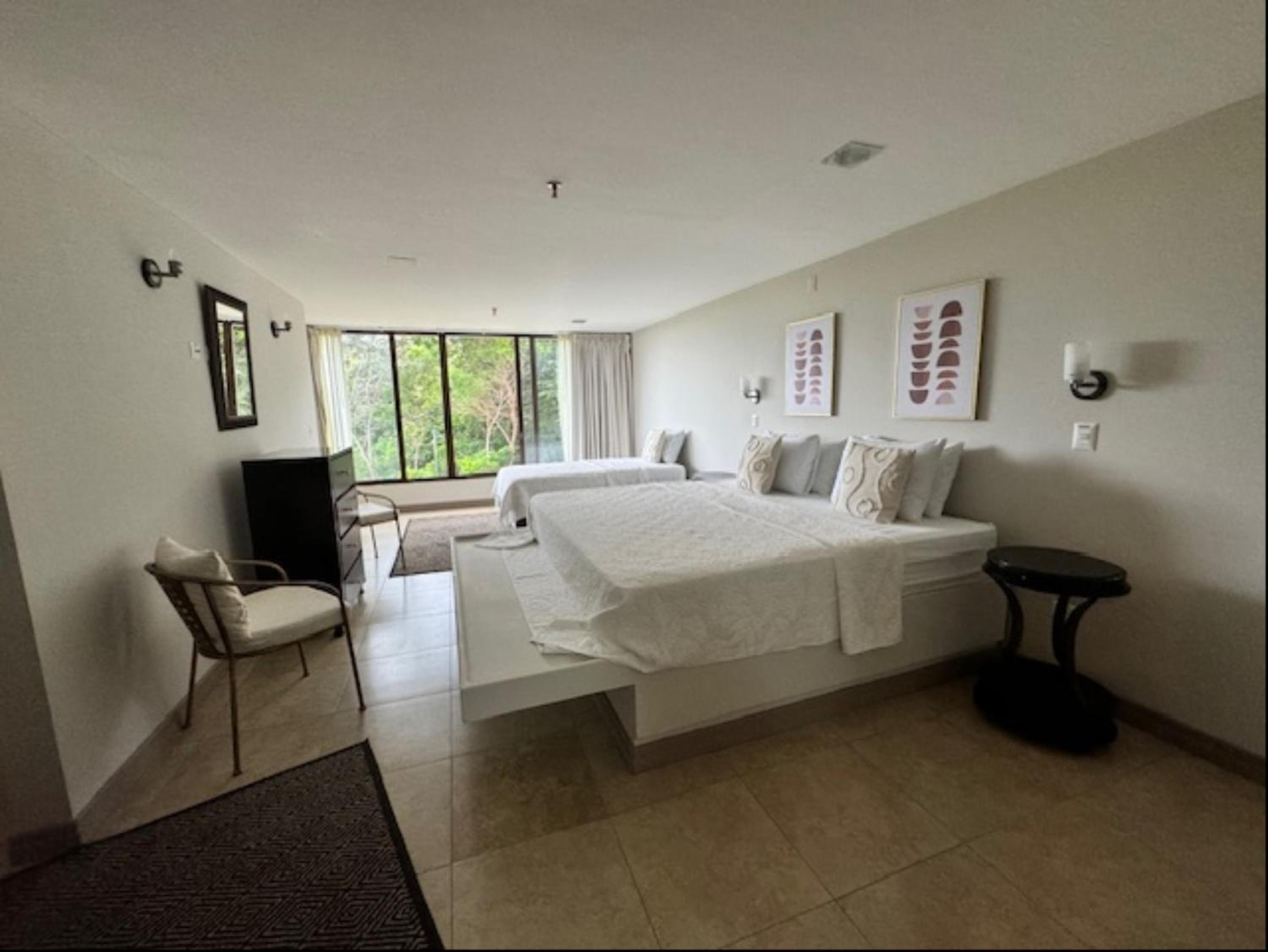 Standard Triple Room photo 2