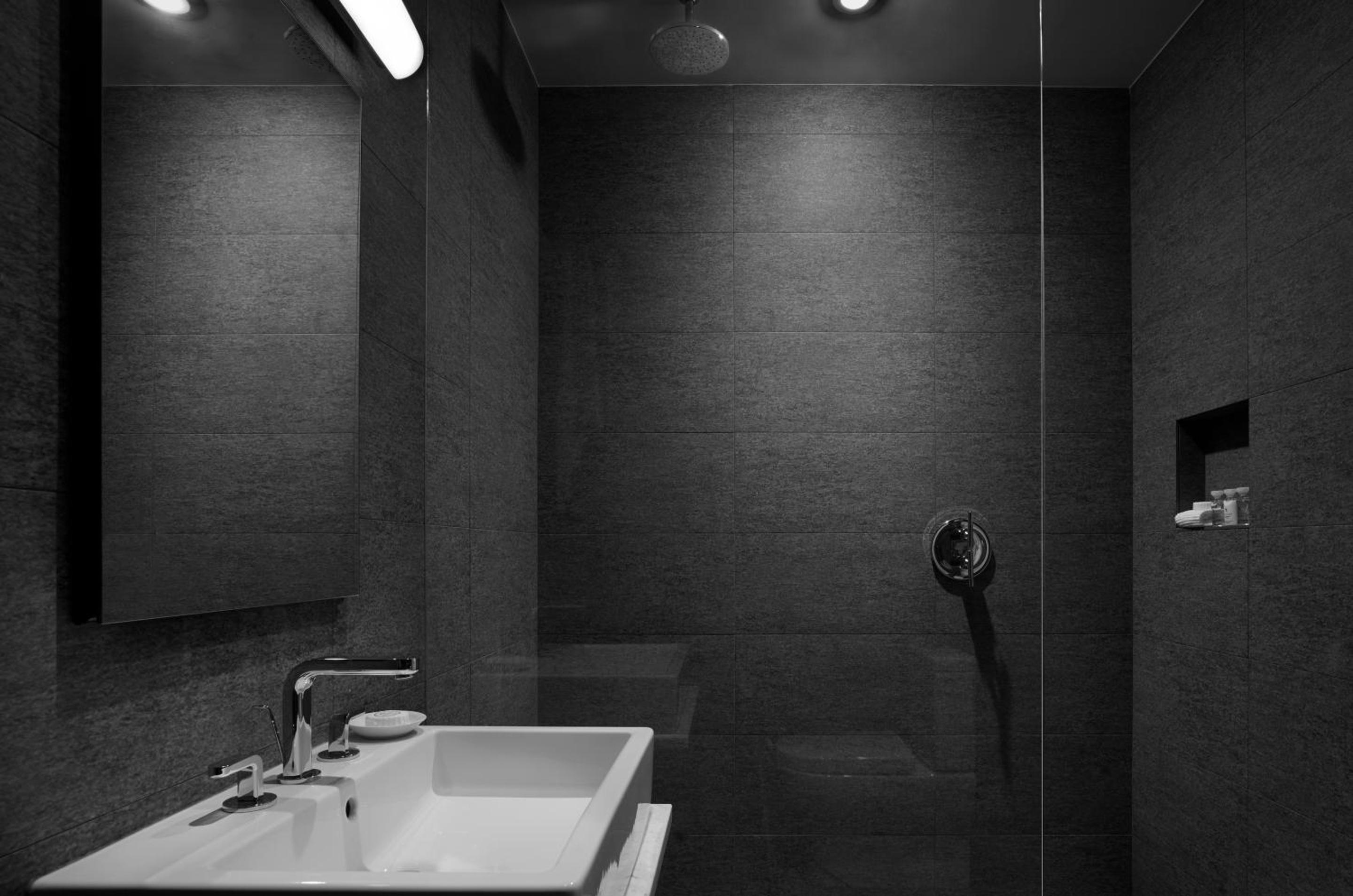  Studio Platinum with Den photo 3