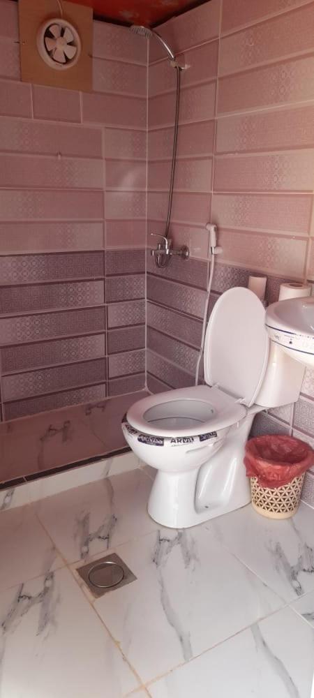 Deluxe Double Room (2 Adults + 1 Child) photo 3