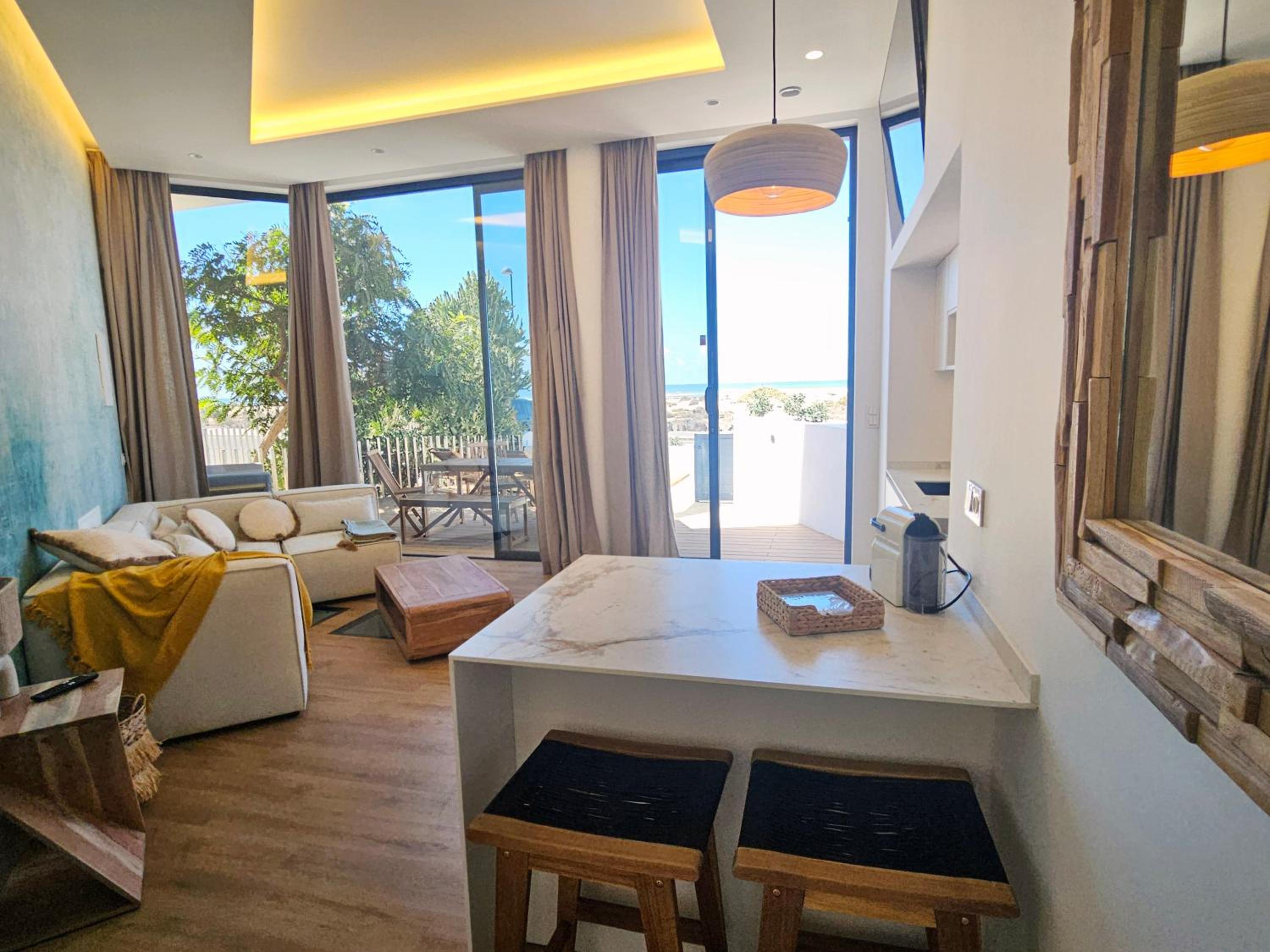 Apartamento de Dos Habitaciones con Vista