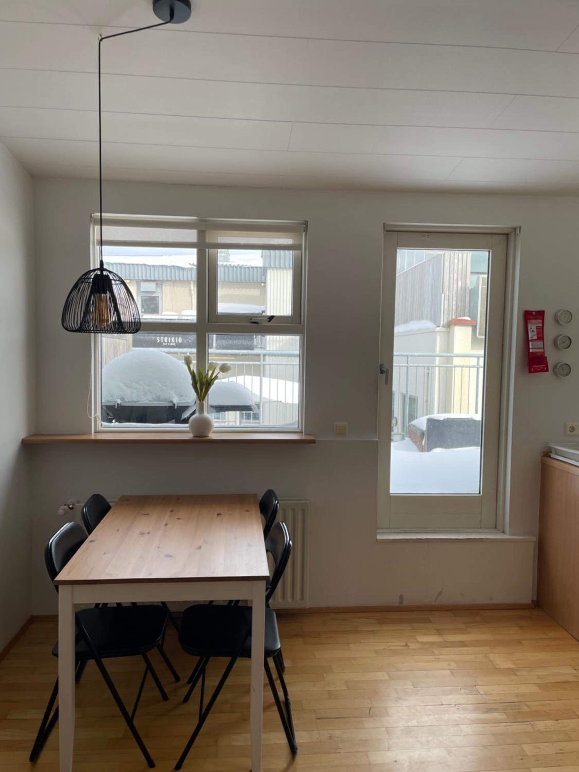 Apartment - Photo 2