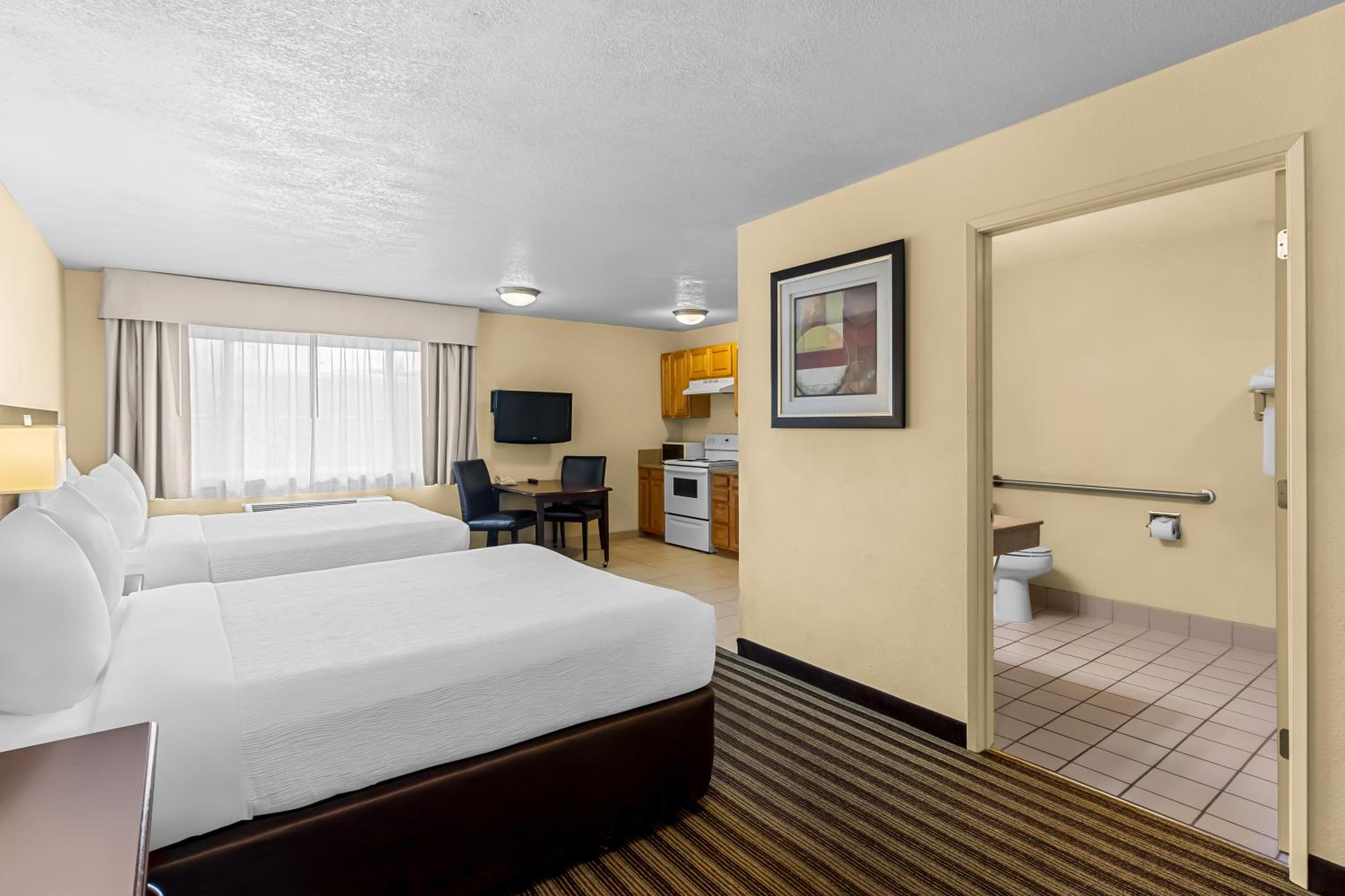 Efficiency Queen Room with Two Queen Beds - Accessible/Non-Smoking - Photo 1