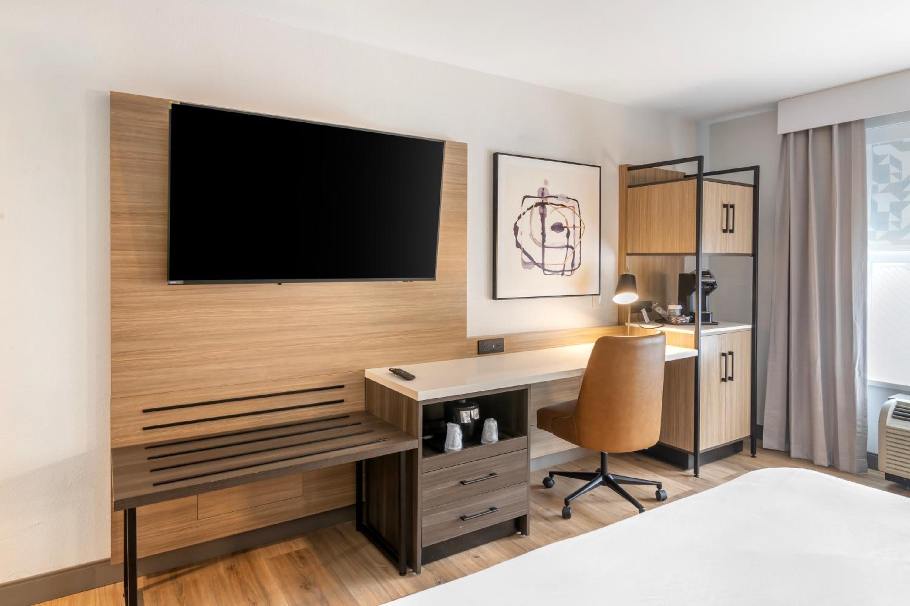 King Room - Disability Access/Non Smoking  - Photo 2