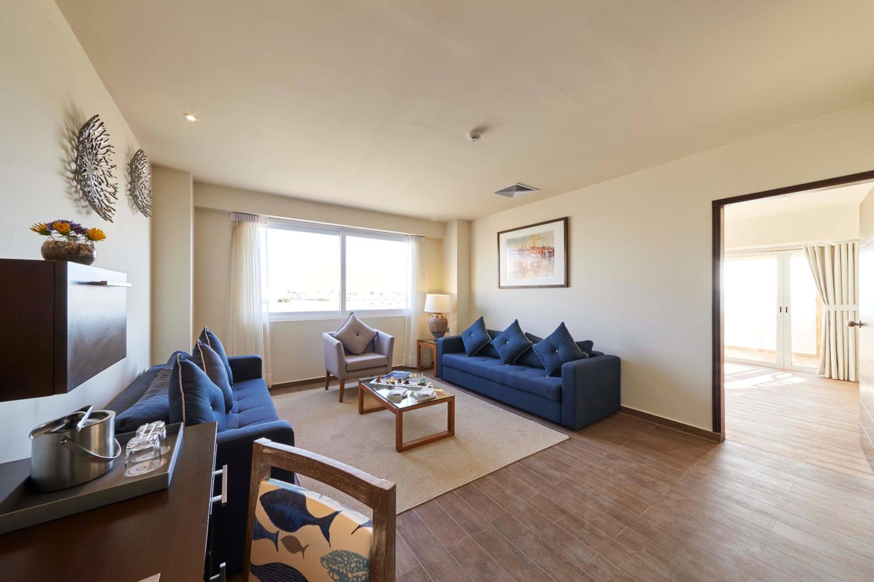 Suite with Two Queen Beds photo 1