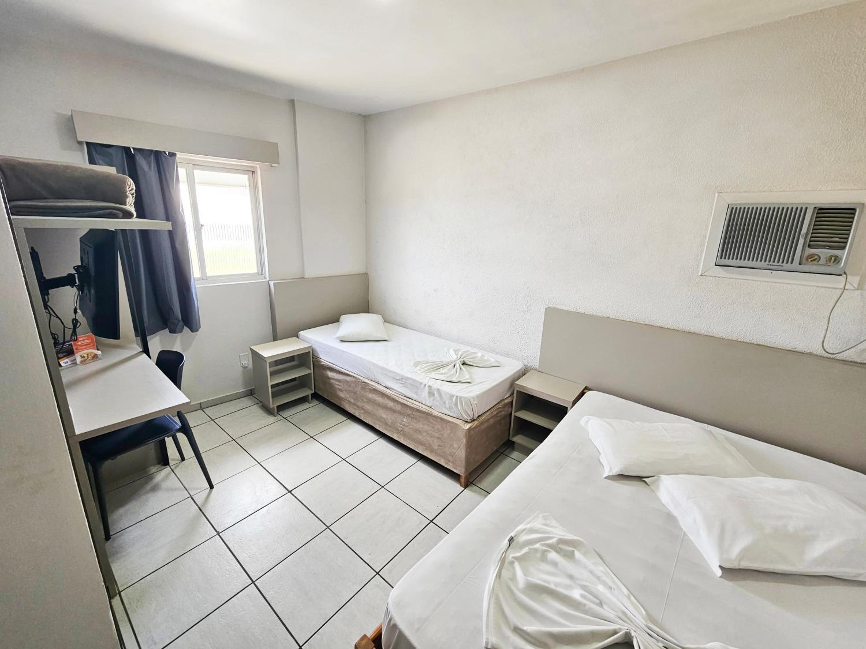 Basic Triple Room