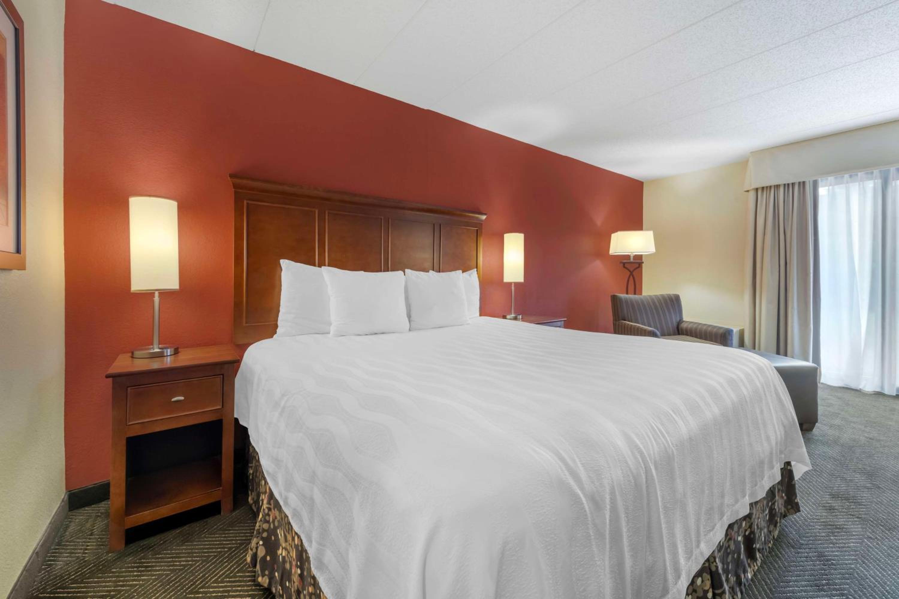 King Room - Disability Access - Photo 1