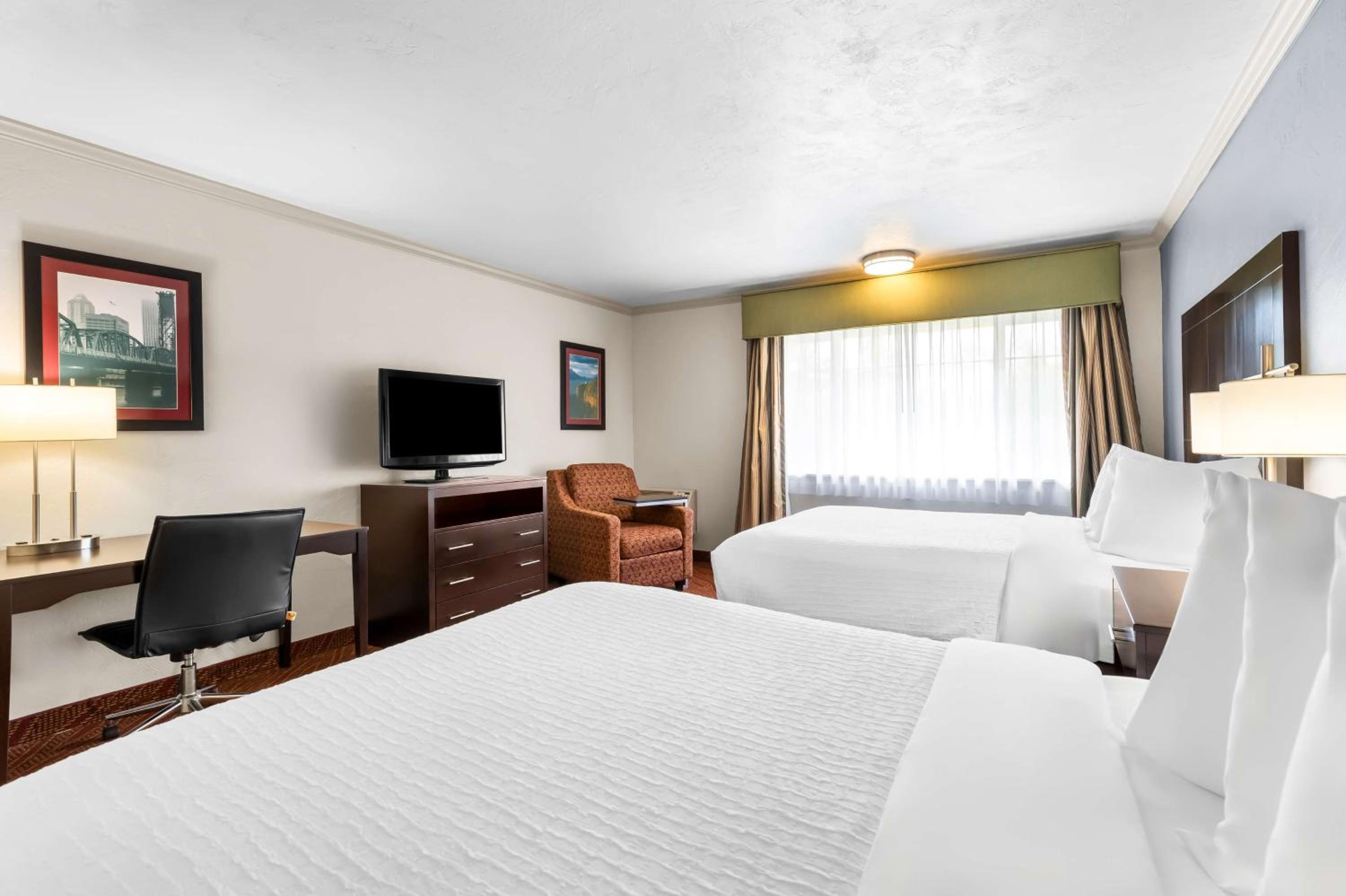 Queen Room with Two Queen Beds and Mobility Accessible Roll-In Shower - Photo 4