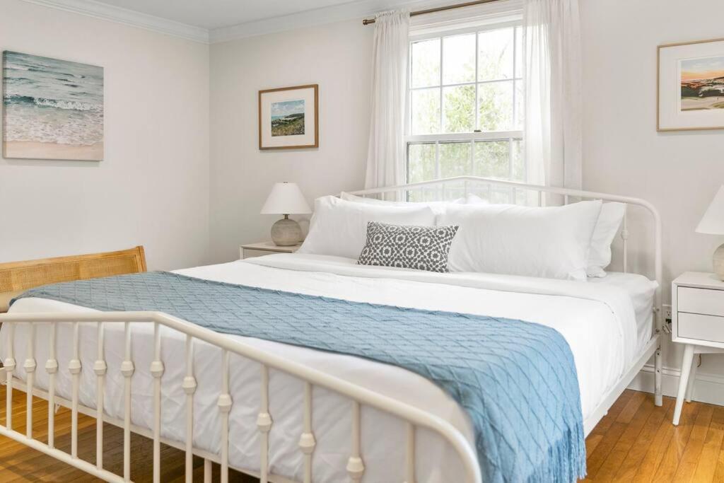 Four-Bedroom House photo 1