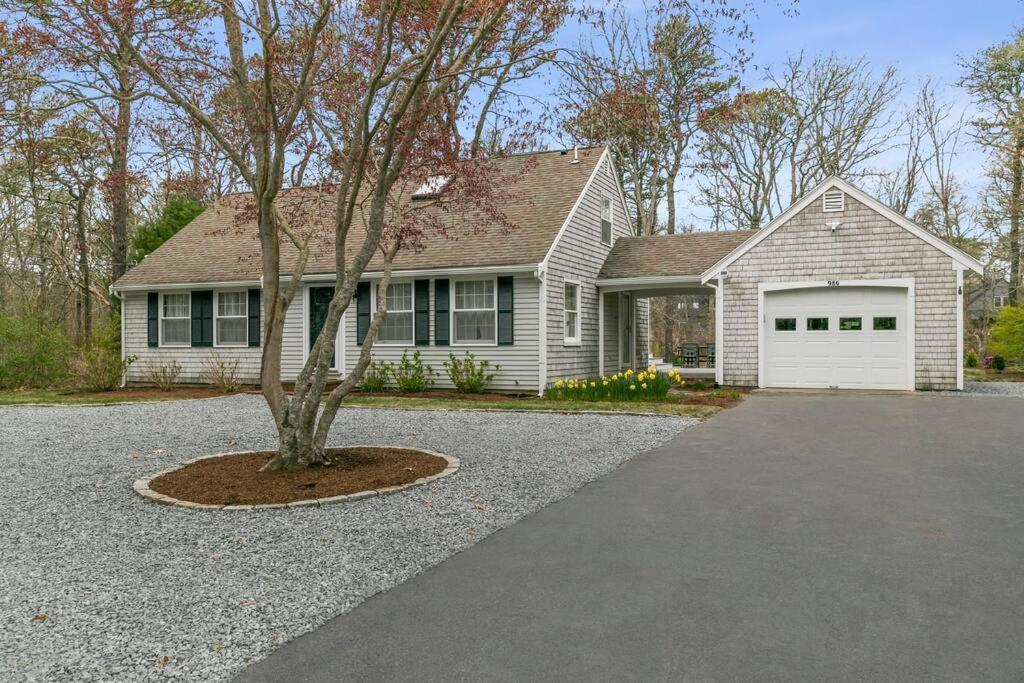 Four-Bedroom House photo 2